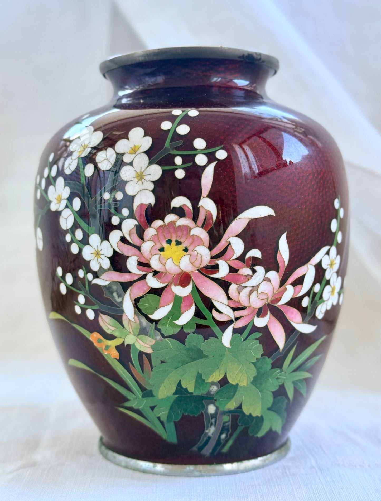 .1900s .1960s authentic Oriental fine Japanese collectors Cloisonne Ginbari floral Pigeon Blood red Akusake Enamel Ginger vase large flower vase