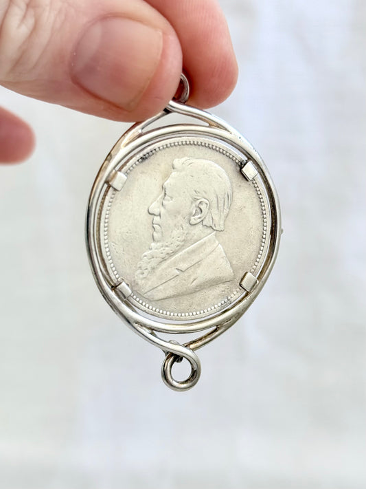 .1896 .2 shilling .925 antique ZAR South African large silver 2 Shilling collectors coin pendant brooch