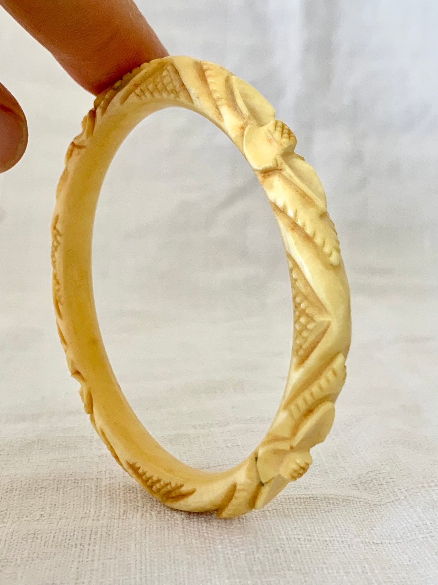 1900s Arts & Crafts antique pre ban ivory bone hand carved Victorian revival Edwardian era floral ivory stack bangle