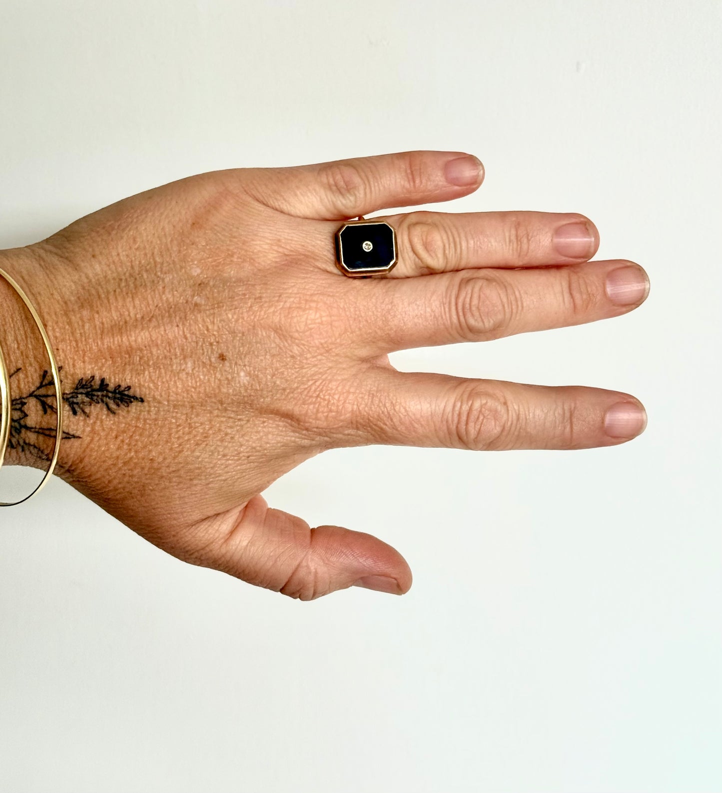 .18ct .1920s .1930s .750 Art Deco Diamond and black Onyx panel yellow gold Birmingham 1934 buttery gold signet panel ring