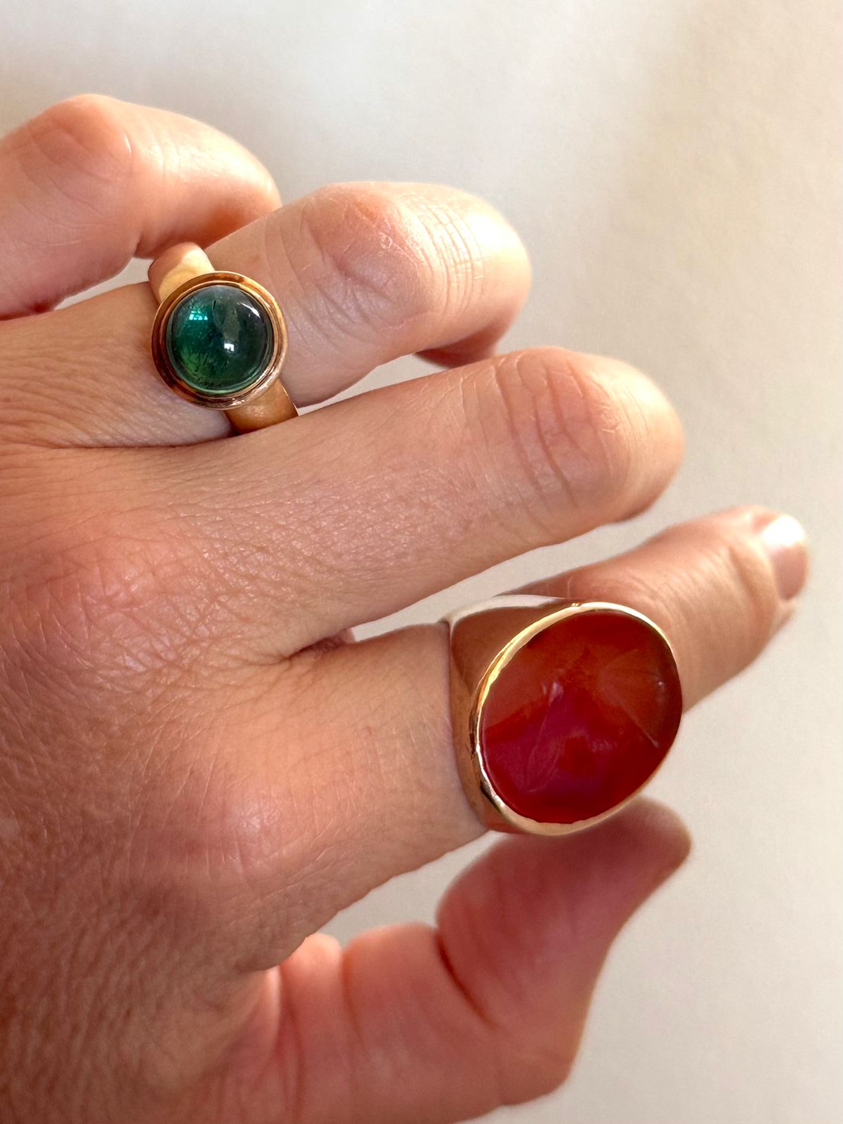 .1990s .375 .4 carat large exceptional green Tourmaline 9ct gold modernist precious green gemstone dress ring