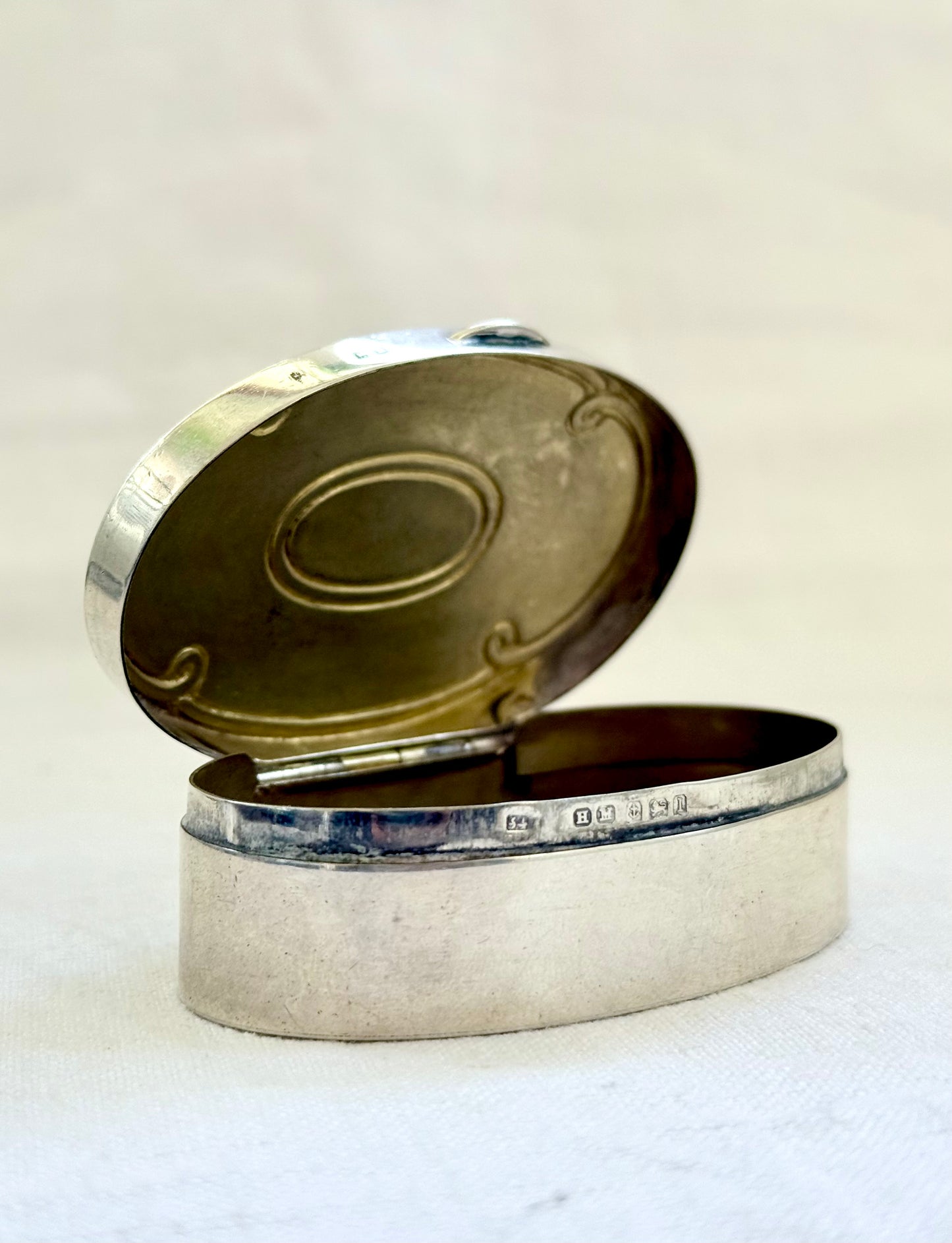 .1912 .925 antique Edwardian fine solid sterling silver blue enamel well sized oval shaped lidded trinket box