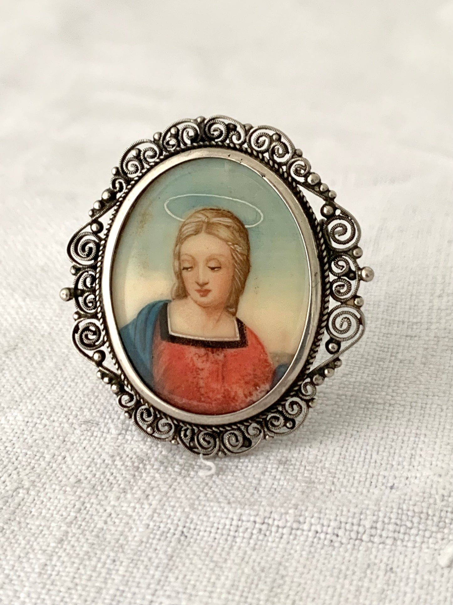 .800 1940s Holy Virgin Mother Mary Hand Painted artisan miniature Mother Mary 800 silver fine filigree frame brooch
