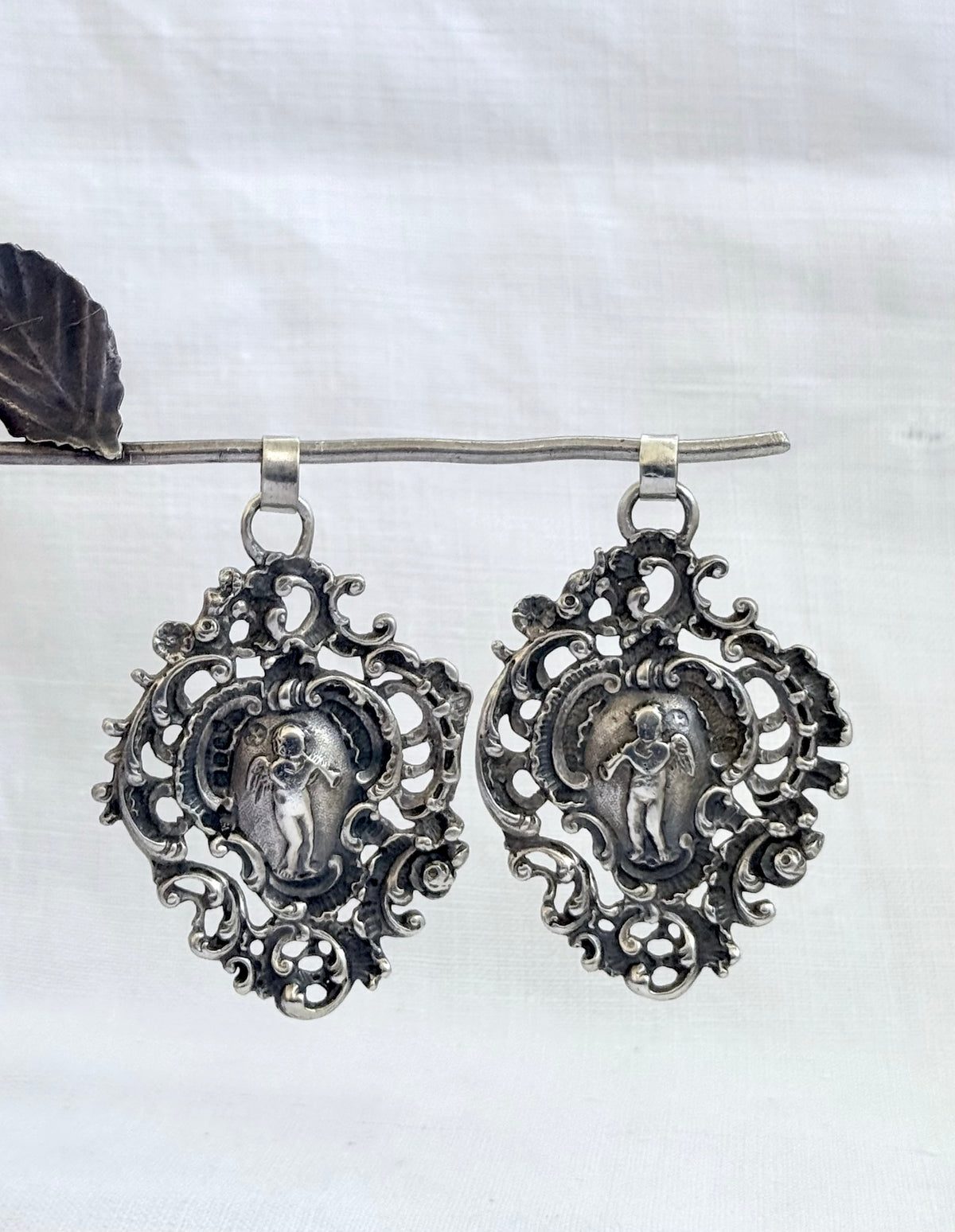 .1896 .925 antique Baroque revival right facing angel trumpet playing cherub filigree large sterling silver Victorian hallmarked silver pendant