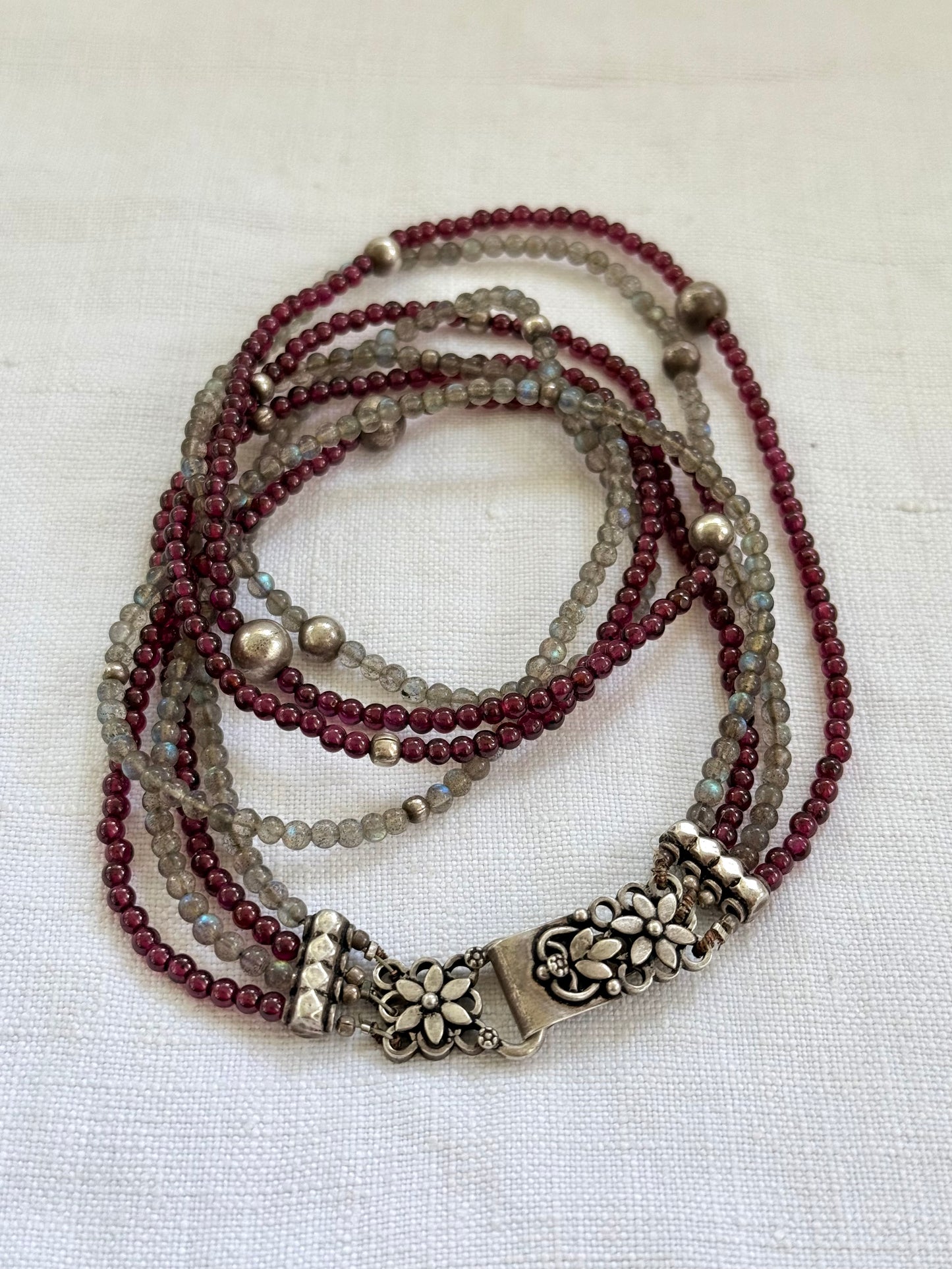 .4 strand gemstone .925 Indian style Garnet Labradorite gemstone necklace
