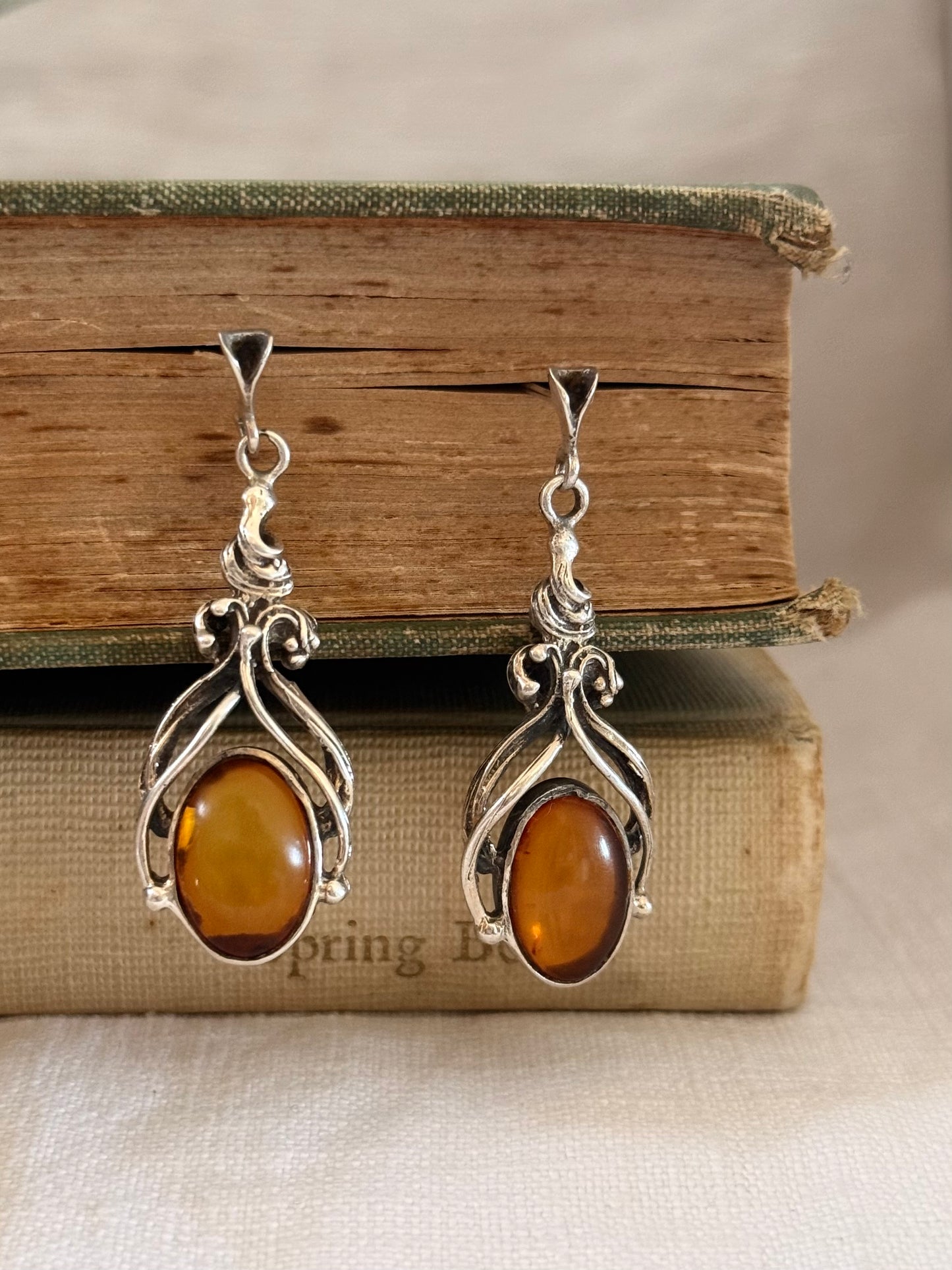 .925 Baltic Amber gemstone romantic antique revival sterling silver drop dangle earrings