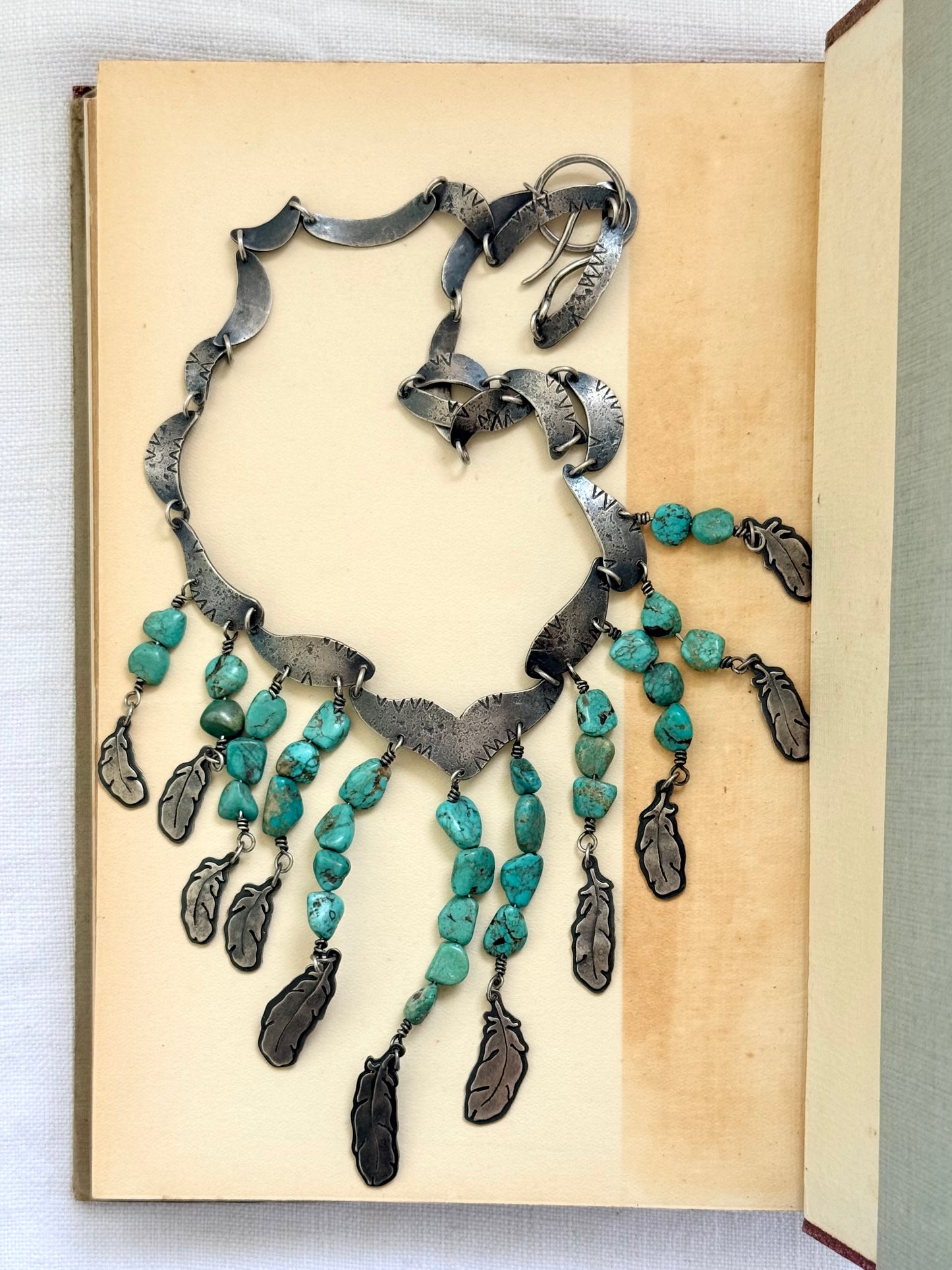 .925 artisan vintage Navajo silver feather traditional collectable collectors cascade necklace