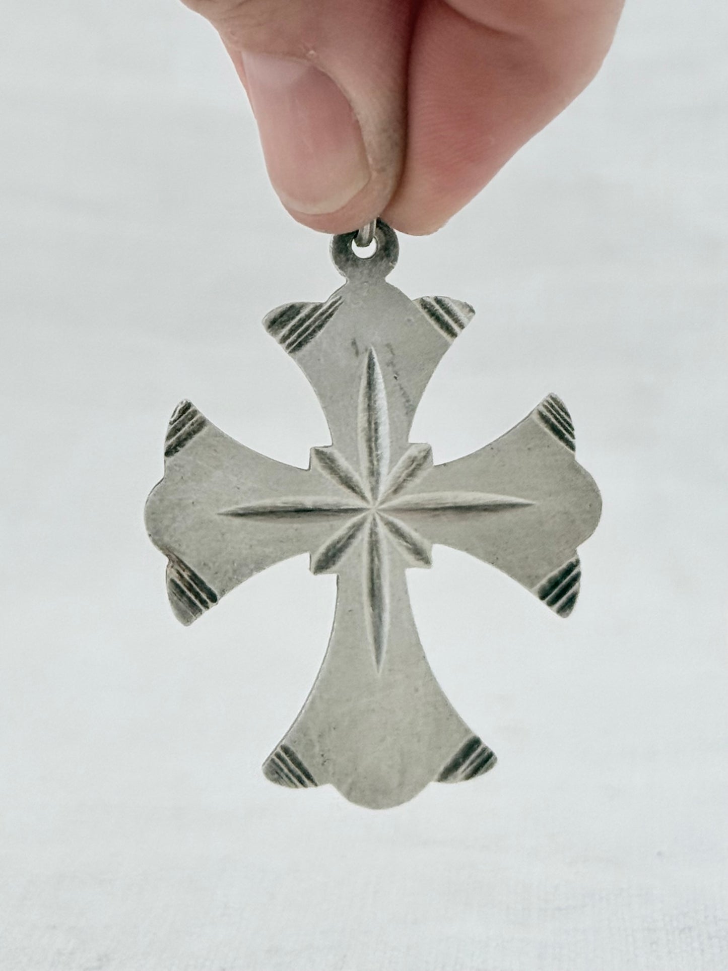 .1970s .950 Patonce Cross quality hand made solid silver modernist vintage large cross religious token pendant.