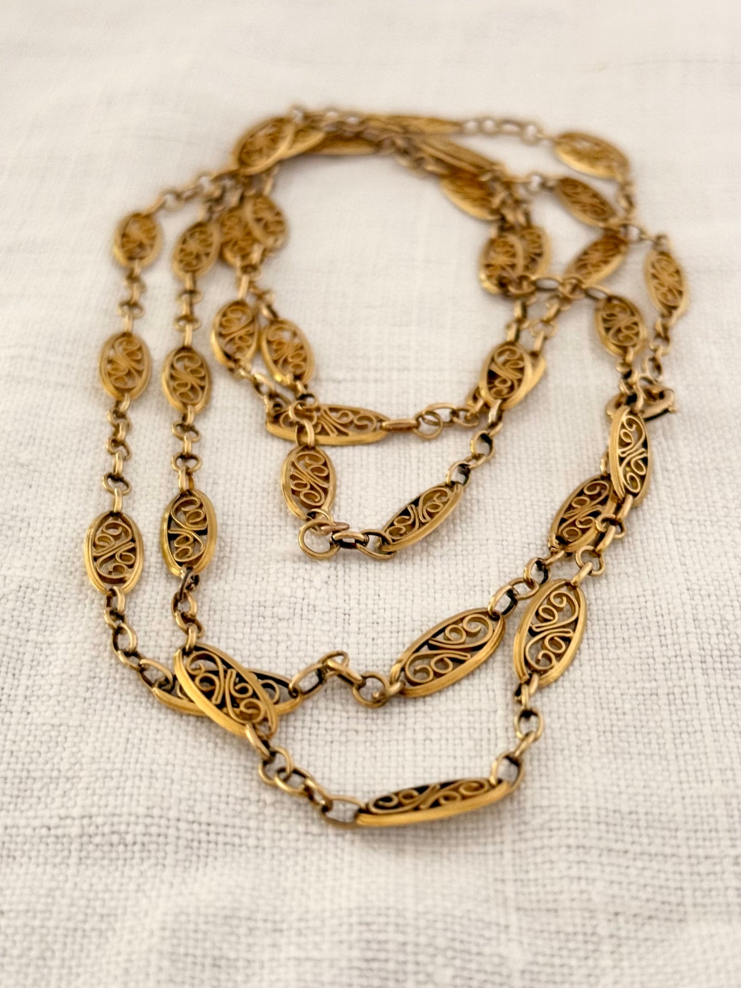 .101cm .1870s .1910s .18ct .750 antique long French Belle Epoque openwork fancy yellow gold marquise filigree guard chain necklace