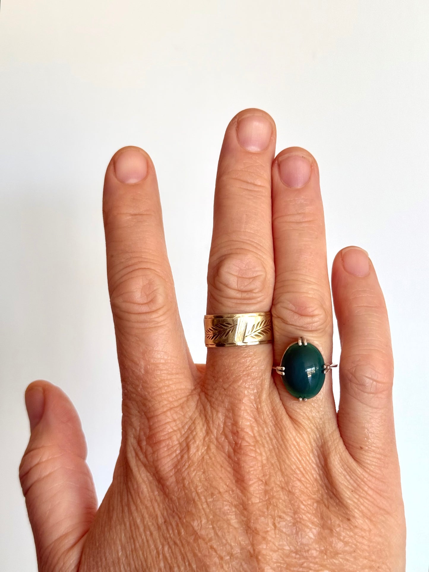 .1970s .925 Modernist Green Onyx silver artisan made sterling silver cocktail ring