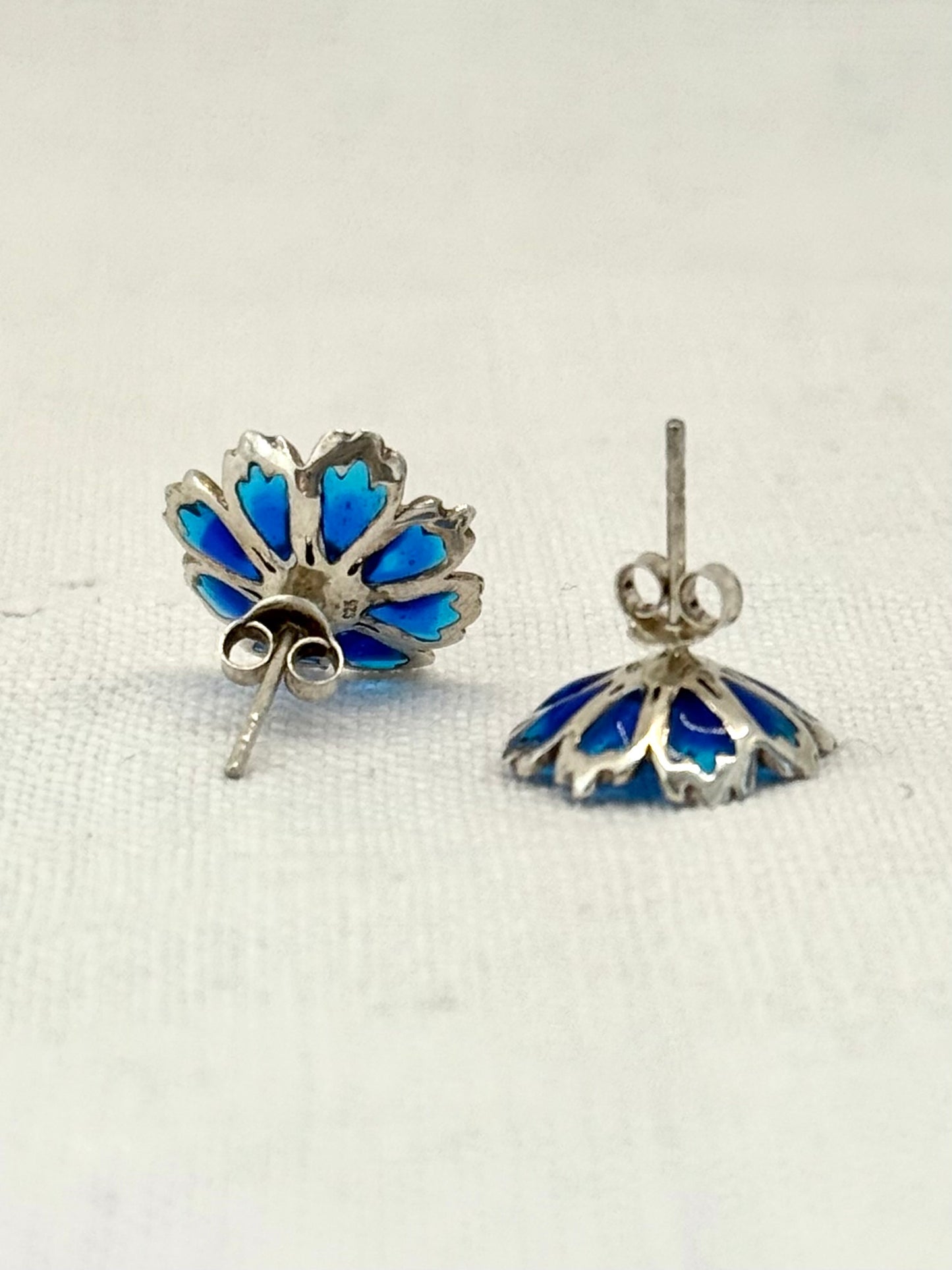 .1990s .925 silver and Plique a Jour enamel Daisy Marcasite gemstone post stud push in earrings