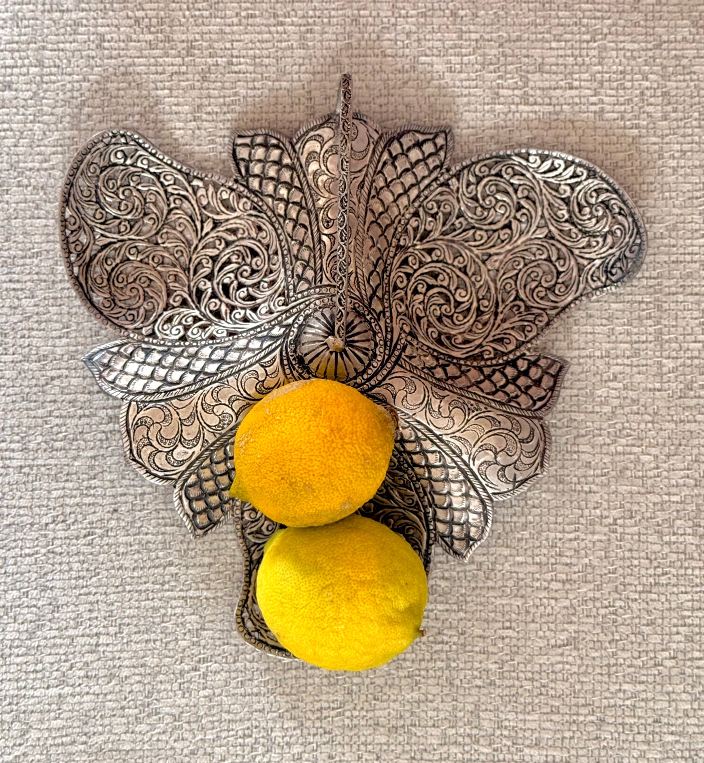 .1900 antique Indian Kashmiri solid silver Bon Bon Sweetmeats Chinar Leaf dish bowl