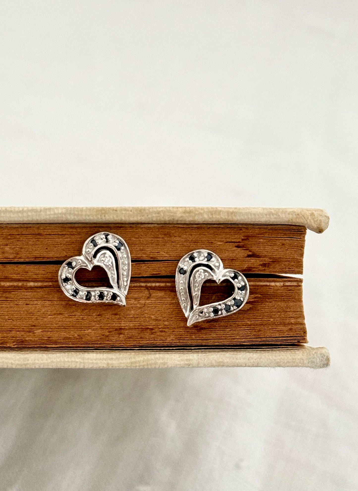 .925 heart love token blue and white stone sterling silver heart post stud earrings