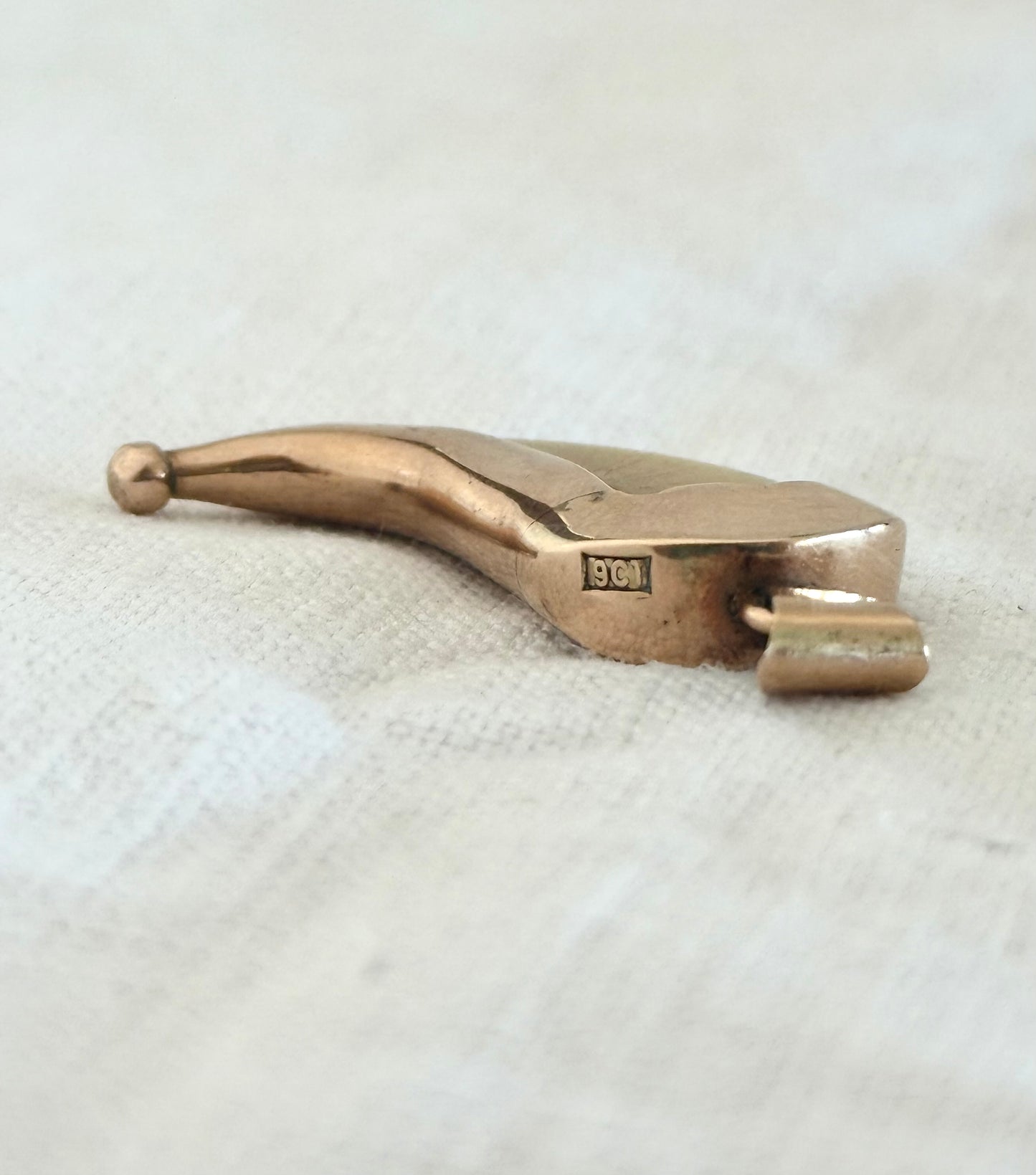 .1890s .1900s .375 .9ct gold well sized true Antique Rare Find Lion Claw Tiger claw lucky talisman heirloom collectors treasure pendant