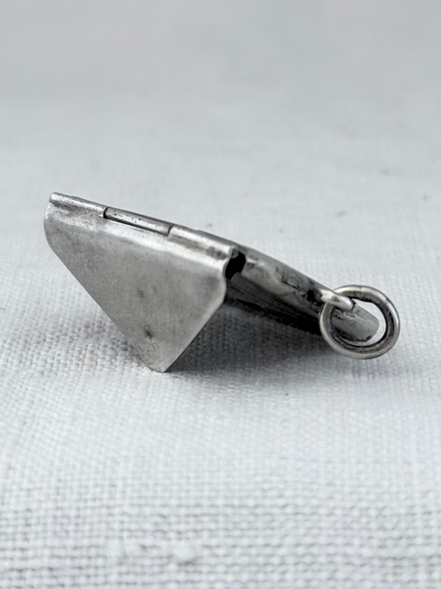 .1903 .925 antique Edwardian Chester hallmarked Chatelaine stamp envelope pendant