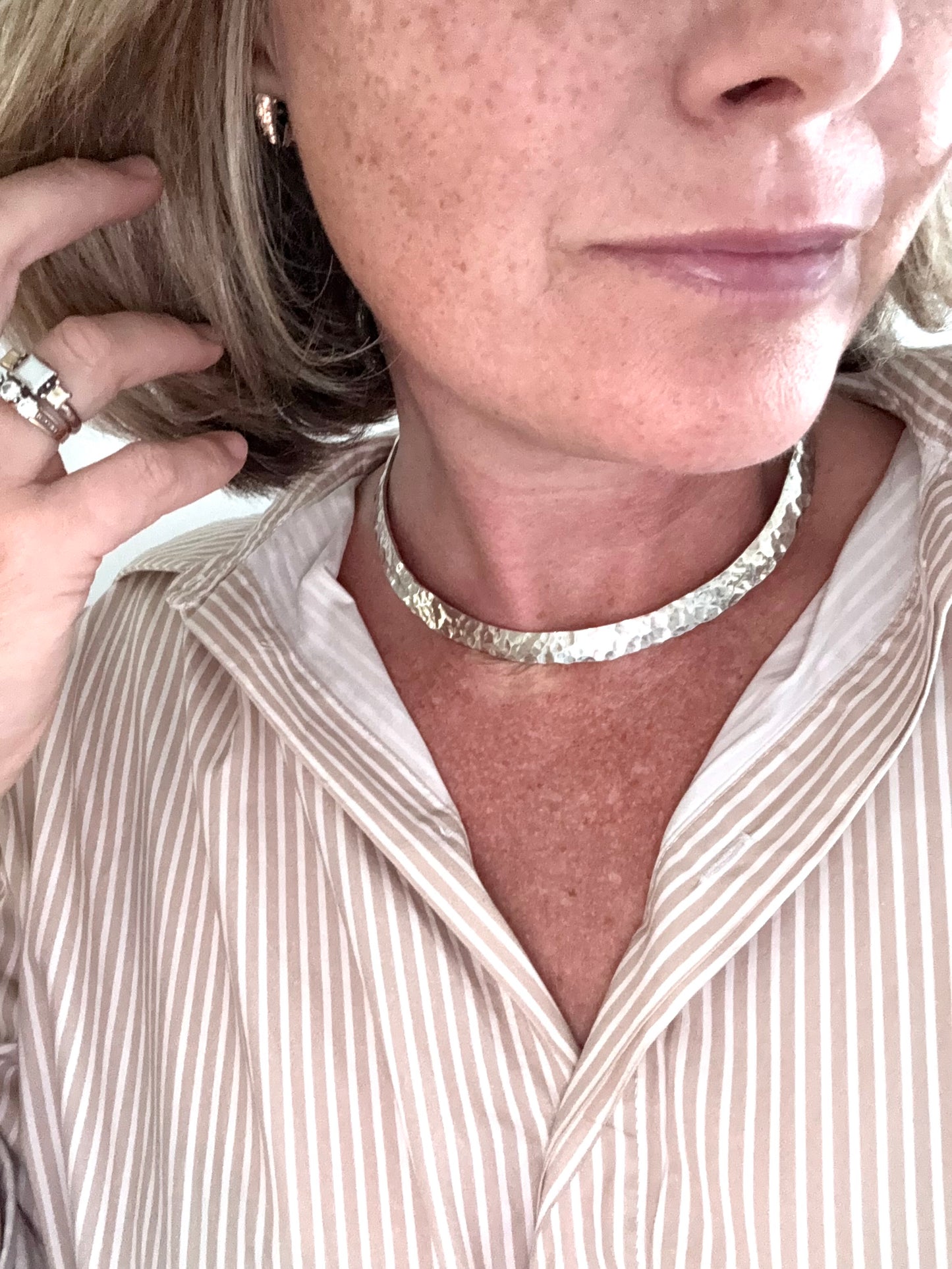 .1970s .990 artisan made hand made fine silver choker neck cuff bevelled solid silver art neckpiece