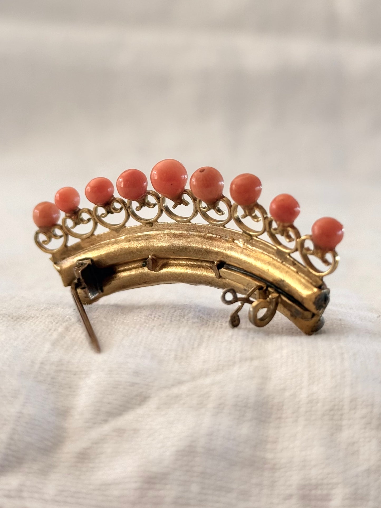 .1800s 19th century antique Salmon Coral Crown Tiara gold tone brooch pin