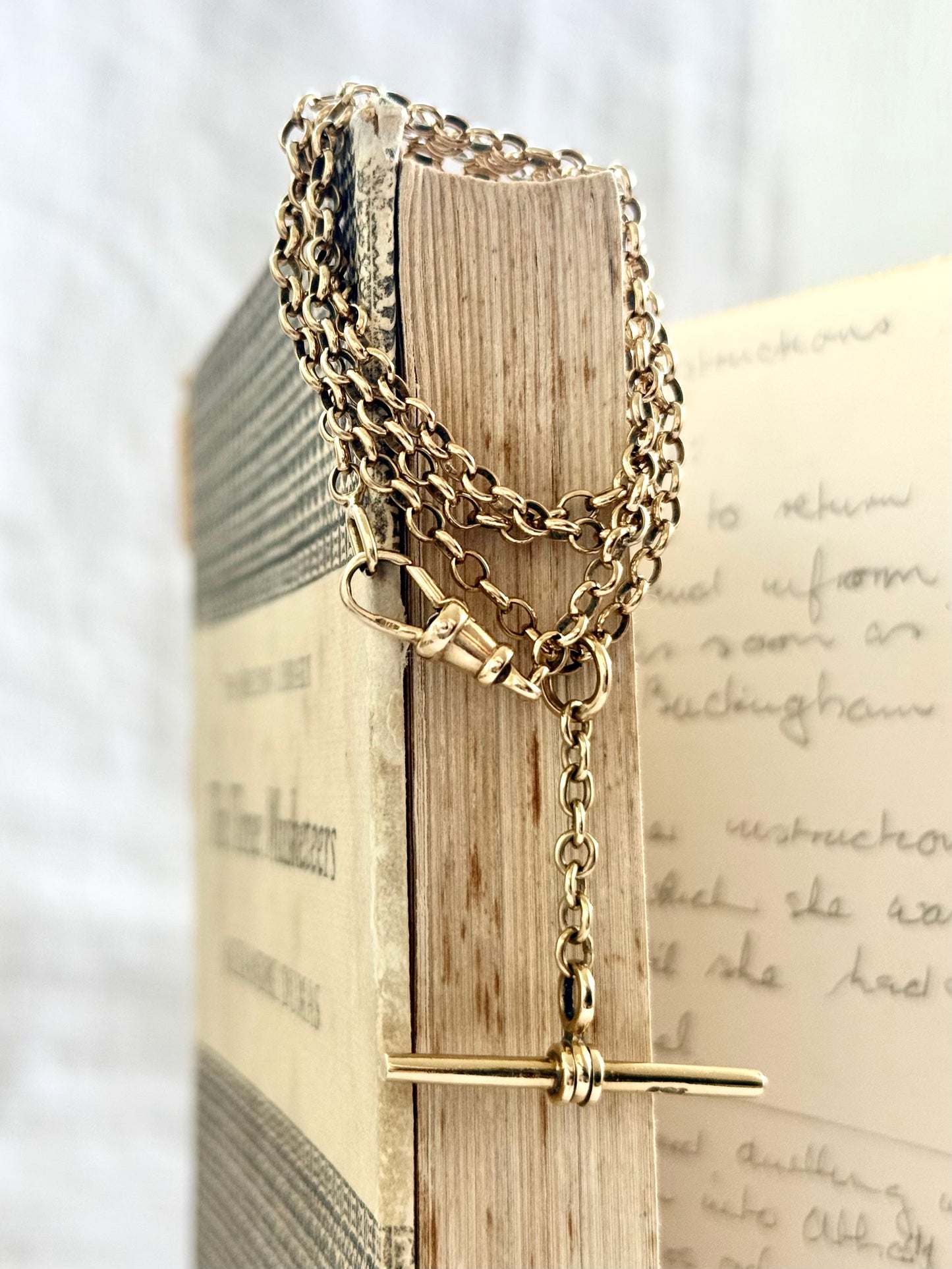 .375 .9ct gold perfect 48cm long yellow gold Rolo Chain T-bar toggle fob chain fob dog clasp chain necklace. This is the perfect yellow gold fob chain