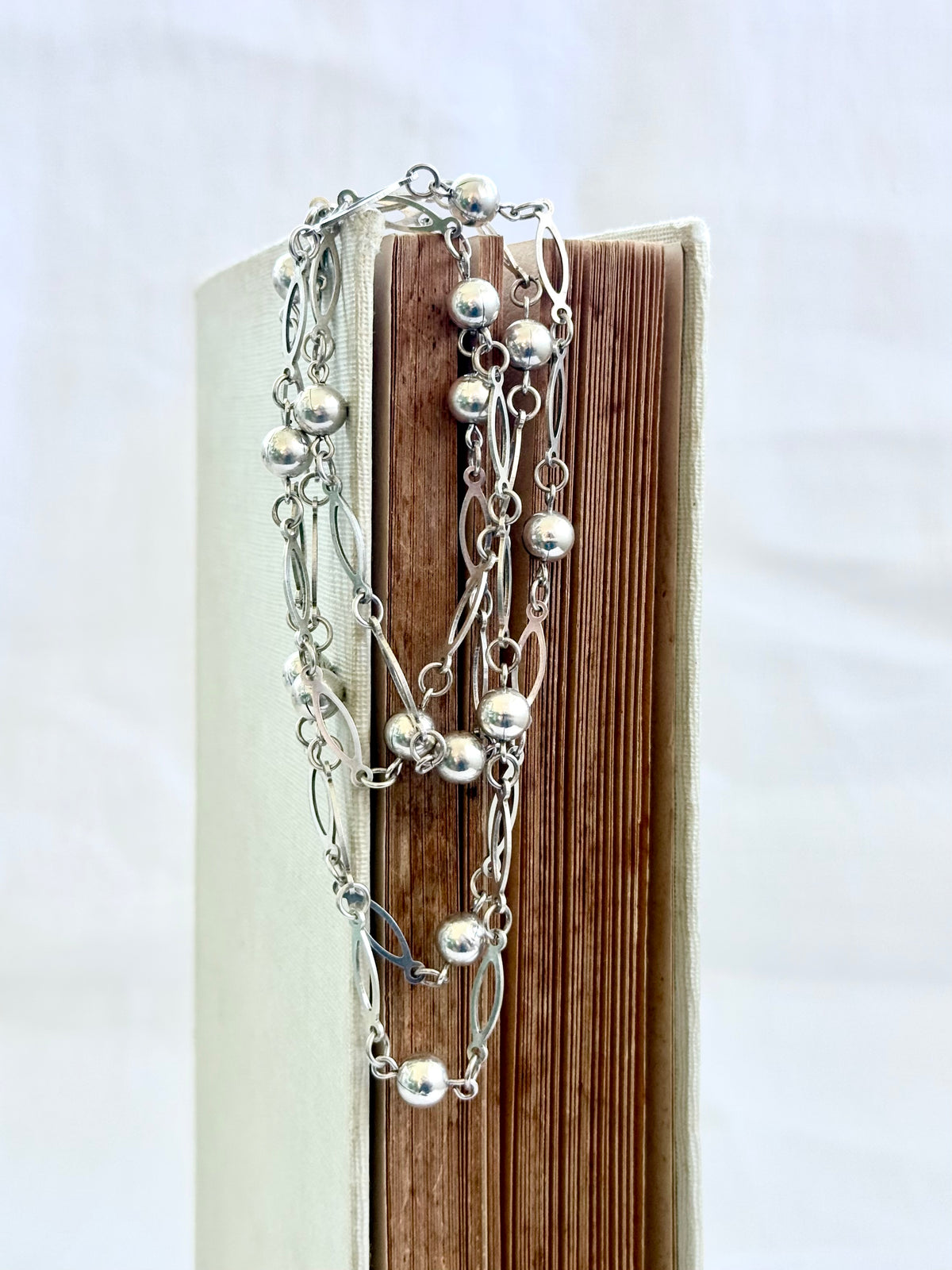 .1960s .1970s .89cm long .925 vintage fancy ball and navette oval form long silver fancy link chain necklace