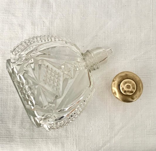 1900s Victorian Edwardian ornate glass and gold brass top beautiful perfume vessel bottle.