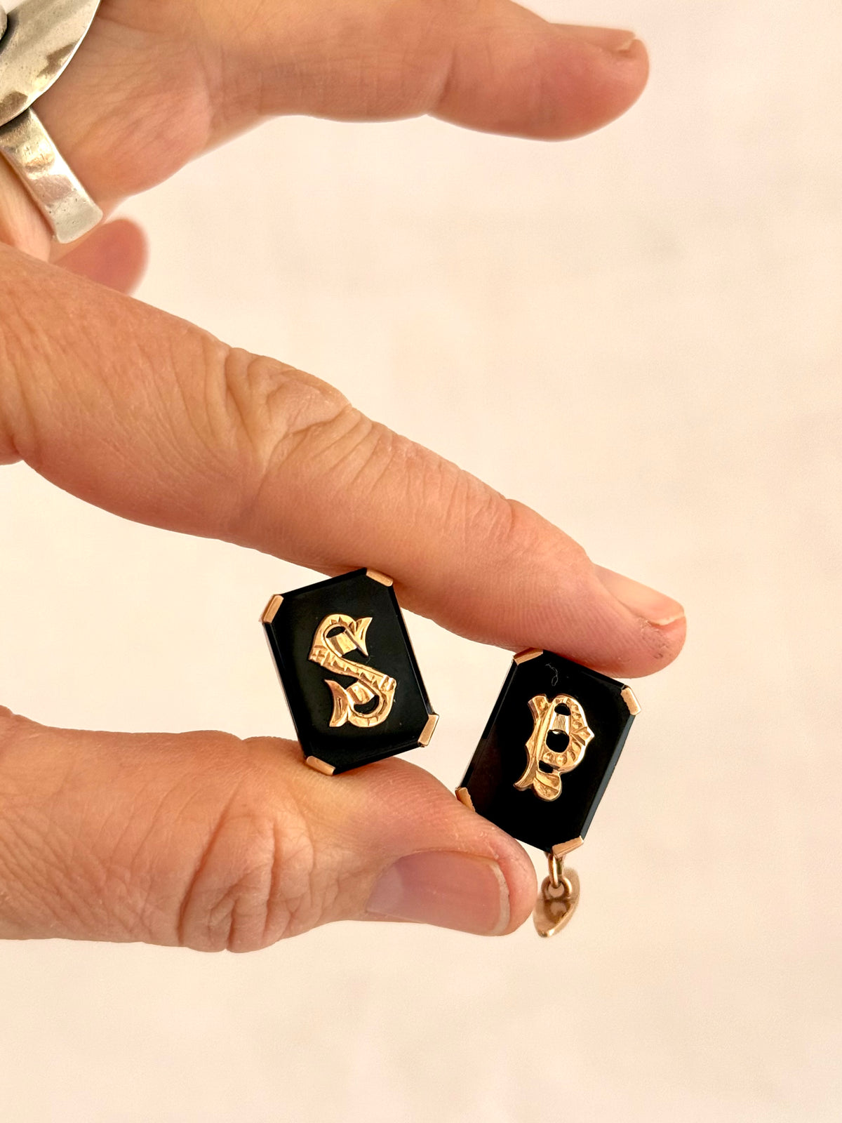 .1900s .1920s .375 .9ct Art Deco Rare antique Rose Gold and Onyx gemstone signet initial S & P cufflinks