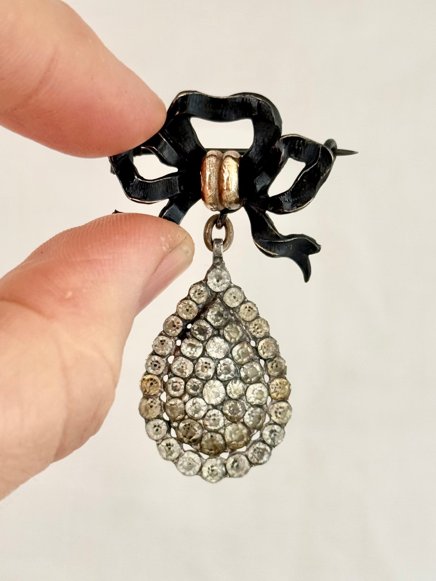 .1714 .1837 .1900s .925 Georgian antique black dot paste historic French Gun Metal bow brooch unit