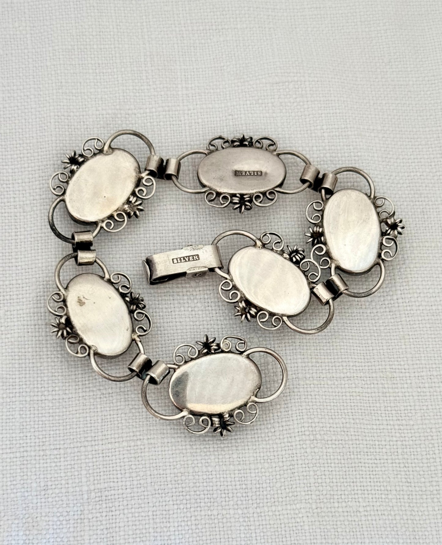 .1950s .1960s .6 Agate gemstone .925 silver artisan made Botswana Agate cabochon bracelet