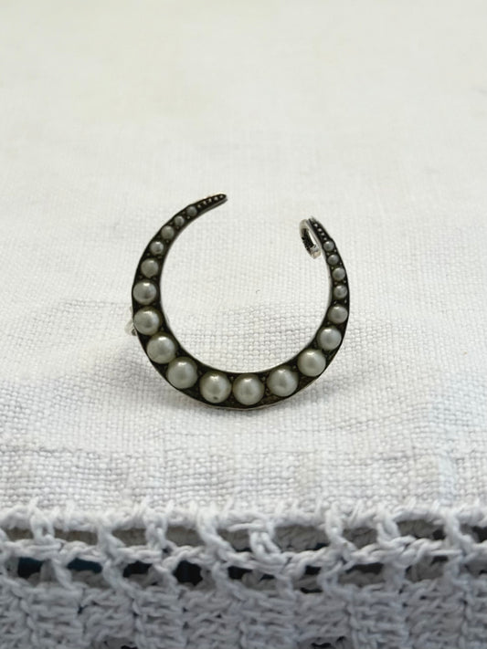 .1890s .1900s antique Art Nouveau beautiful pearl grey seed pearl crescent celestial moon collectors brooch