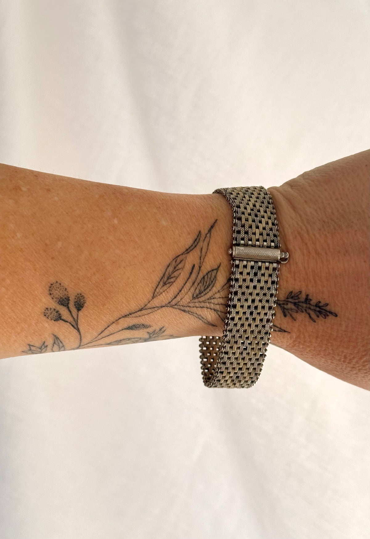 .1890s .1900s .925 antique Victorian fancy form gold fill and silver track mesh bracelet