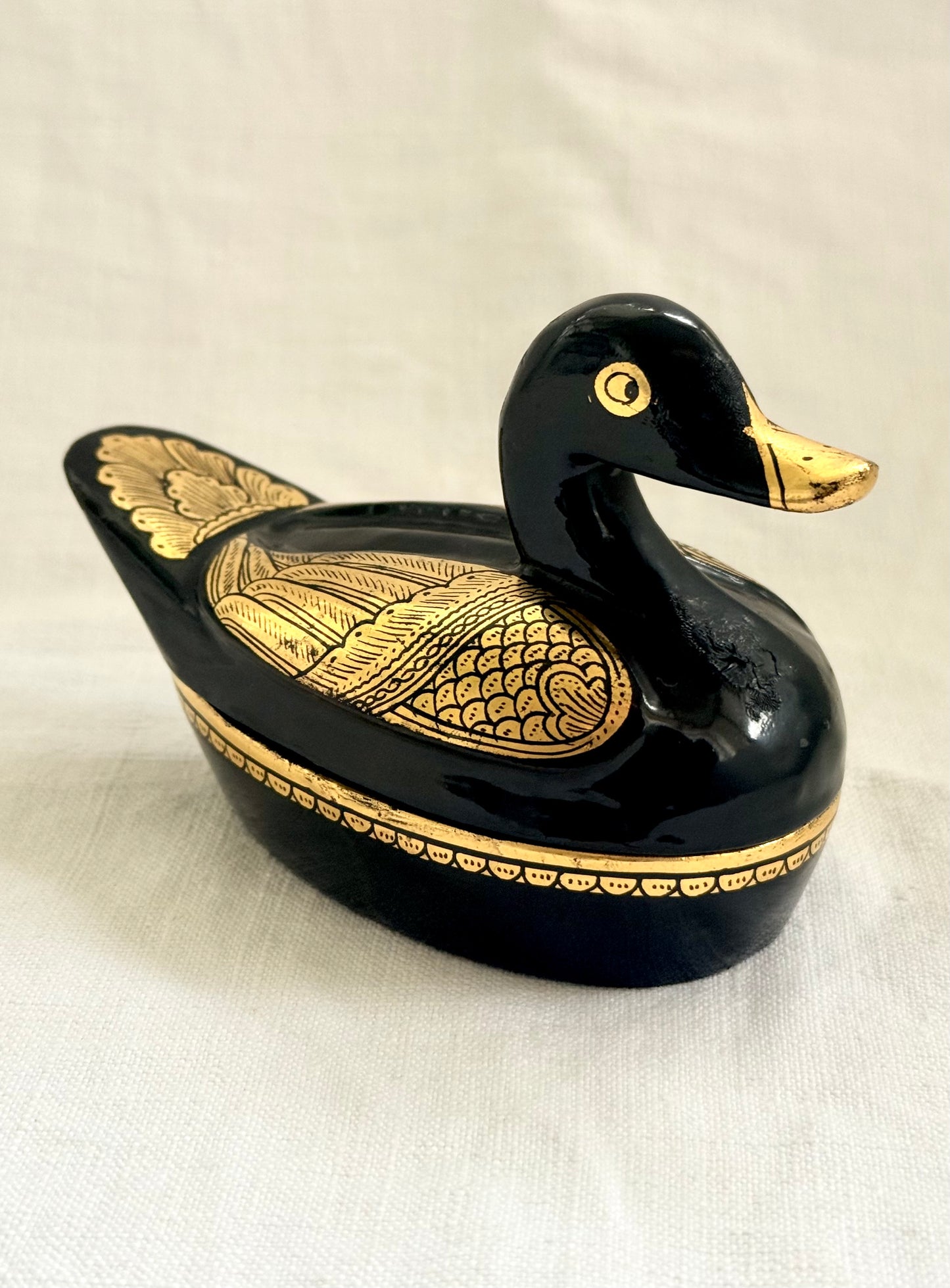 .1970s Burmese Chinese Black and Gold Lacquer Duck wooden trinket box