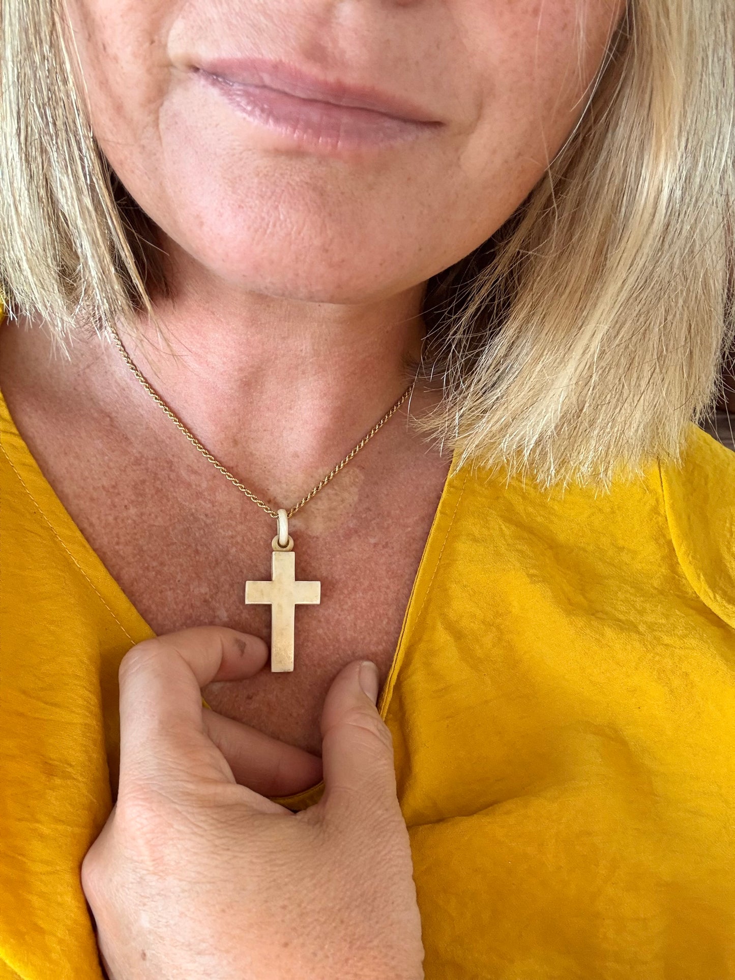 .18ct .1900s .750 buttery gold high carat gold wheat weave rope chain necklace