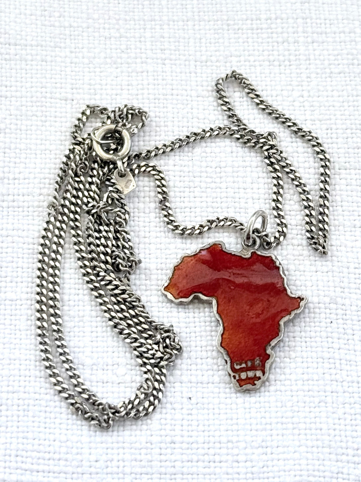 .1930s .1940s .925 Africa map Cape Town red Enamel Thomas L Mott sterling silver African pendant on chain