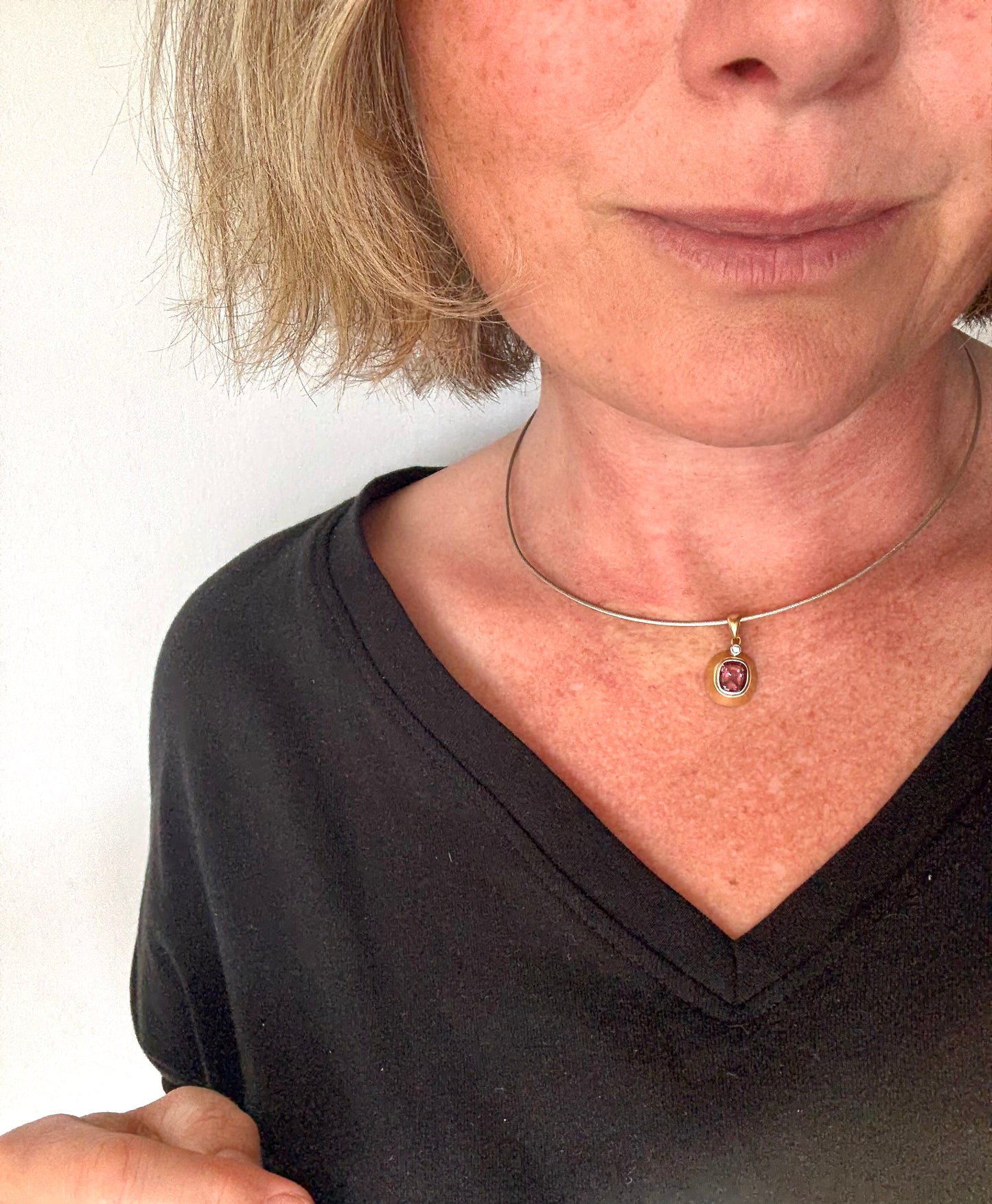 .18ct diamond and Pink Tourmaline modernist form high carat yellow gold luxury gemstone pendant