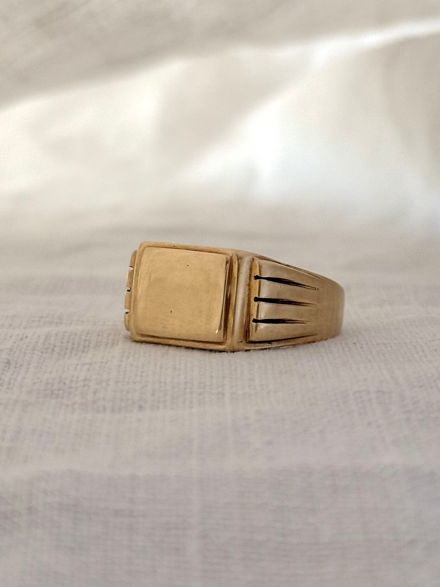 .1950s .1960s .375 .9ct architectural magnificent yellow gold mid century modern solid gold signet seal gold heirloom ring