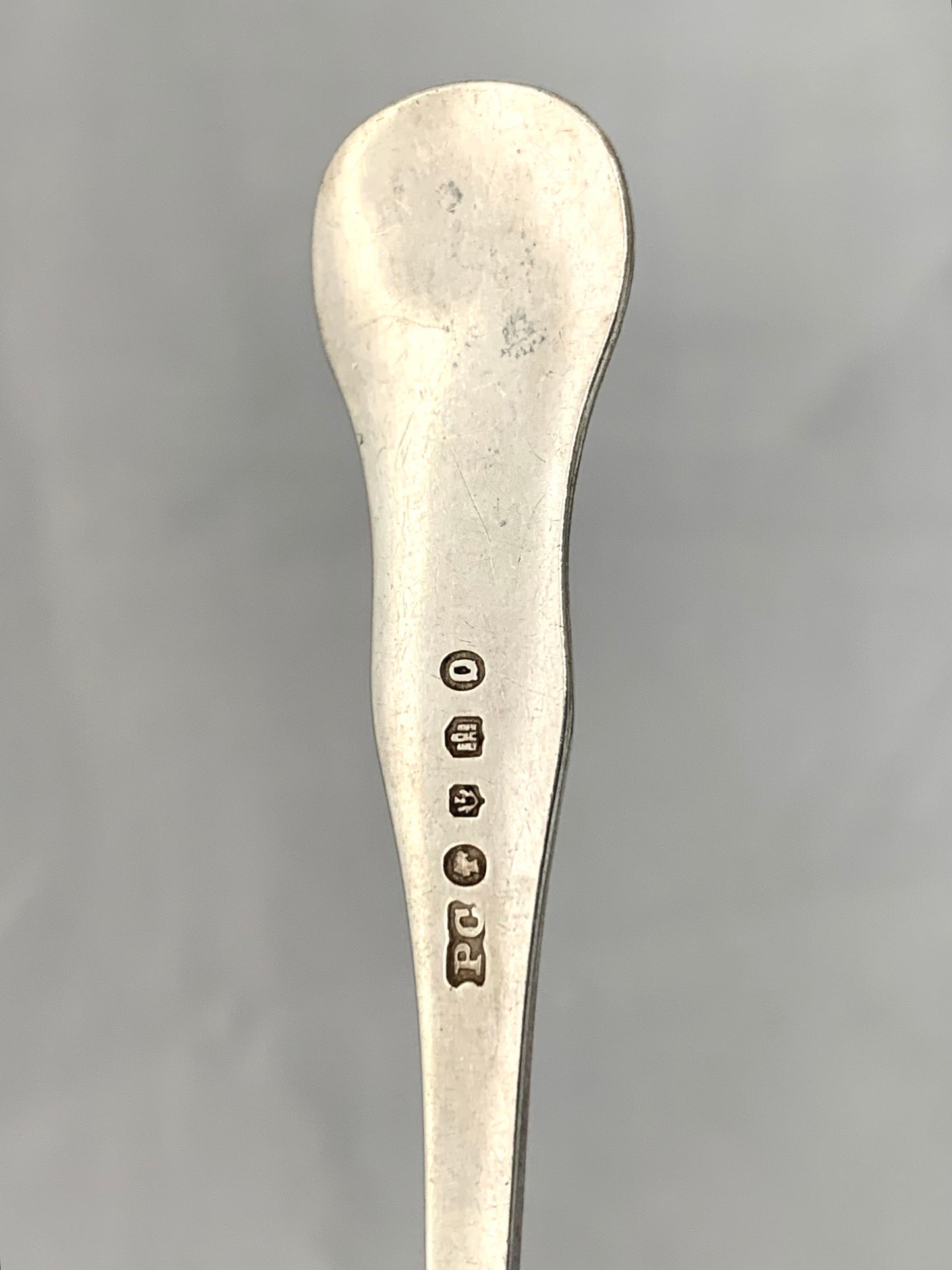 .925 1870 hallmark sterling silver Scottish Scotland Edinburgh collectors silver King’s Pattern 8 teaspoon set with JH monogram.