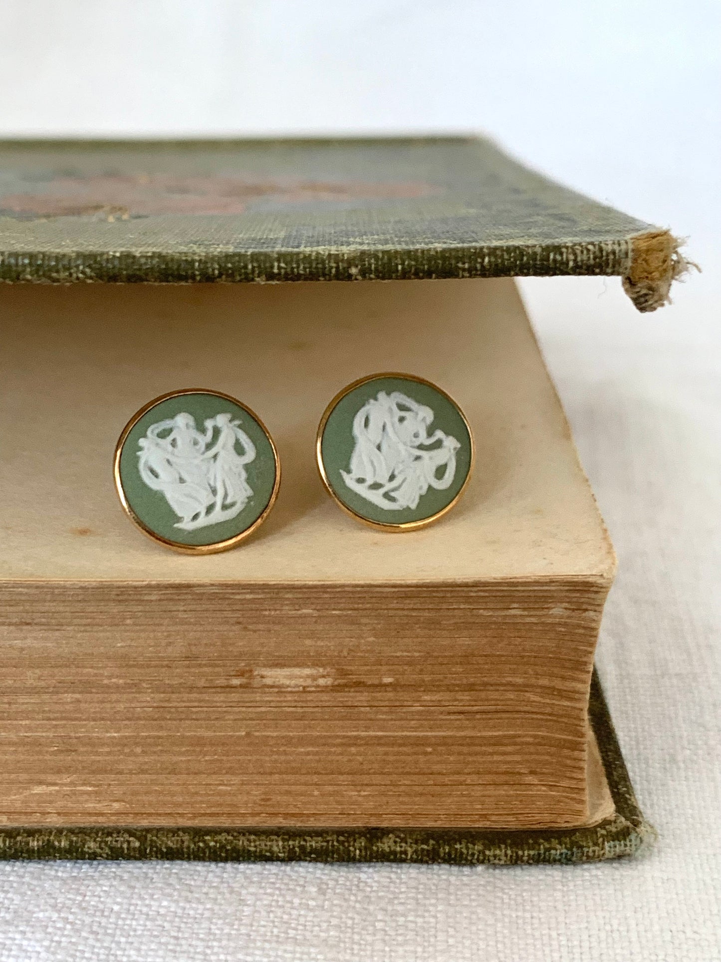.1970s .375 .9ct gold Wedgwood green Jasperware Three Graces dancing Grecian ladies Cameo ceramic post stud earrings