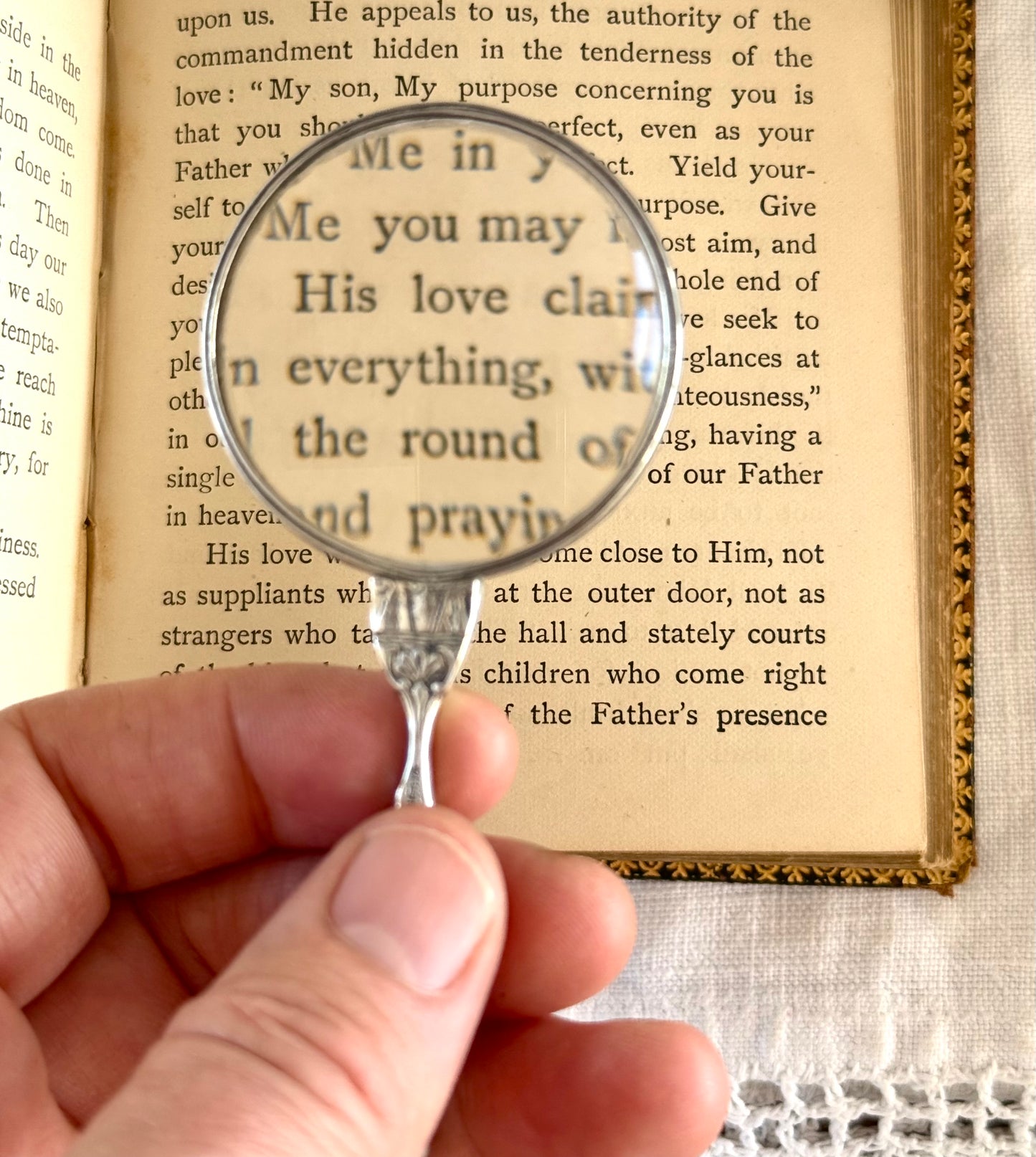 .1920s Art Deco revival .925 hallmarked silver solid silver mono glass magnifying glass quizzer pendant