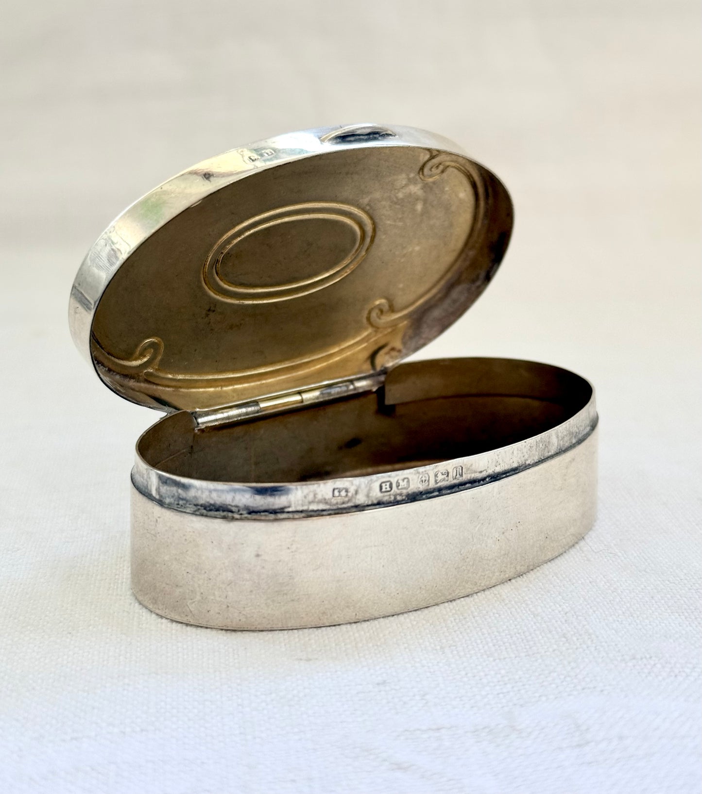 .1912 .925 antique Edwardian fine solid sterling silver blue enamel well sized oval shaped lidded trinket box