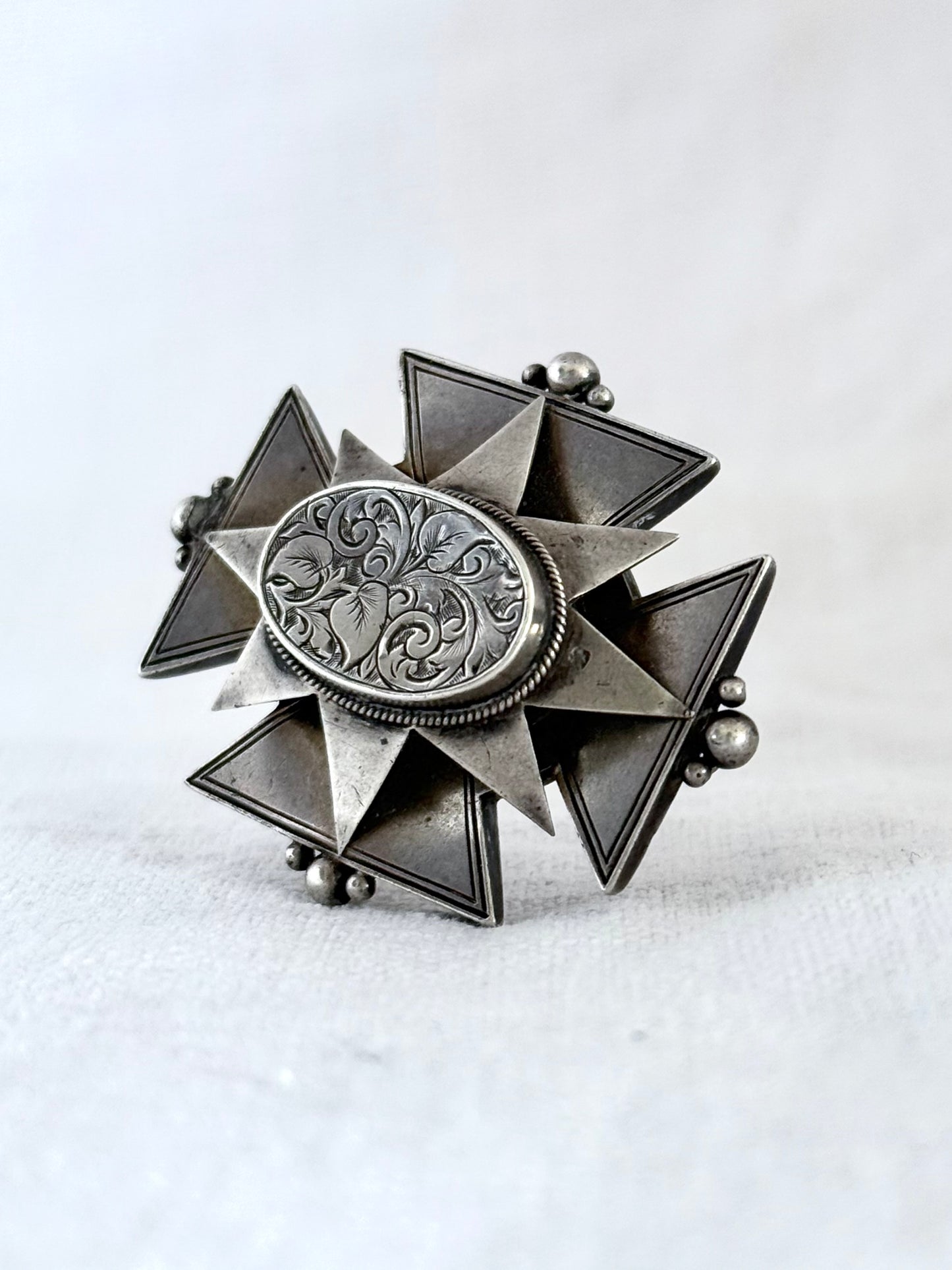 .1887 .925 Victorian silver maltese cross rare hallmark sterling silver brooch locket heirloom treasure