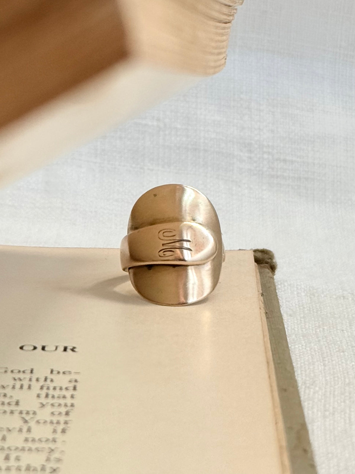 .1920s .375 .9ct solid rose gold rare treasure salt spoon signet ring