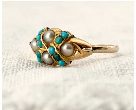 .1890s .375 9ct antique buttery gold turquoise seed pearl lovers knot late Victorian ring