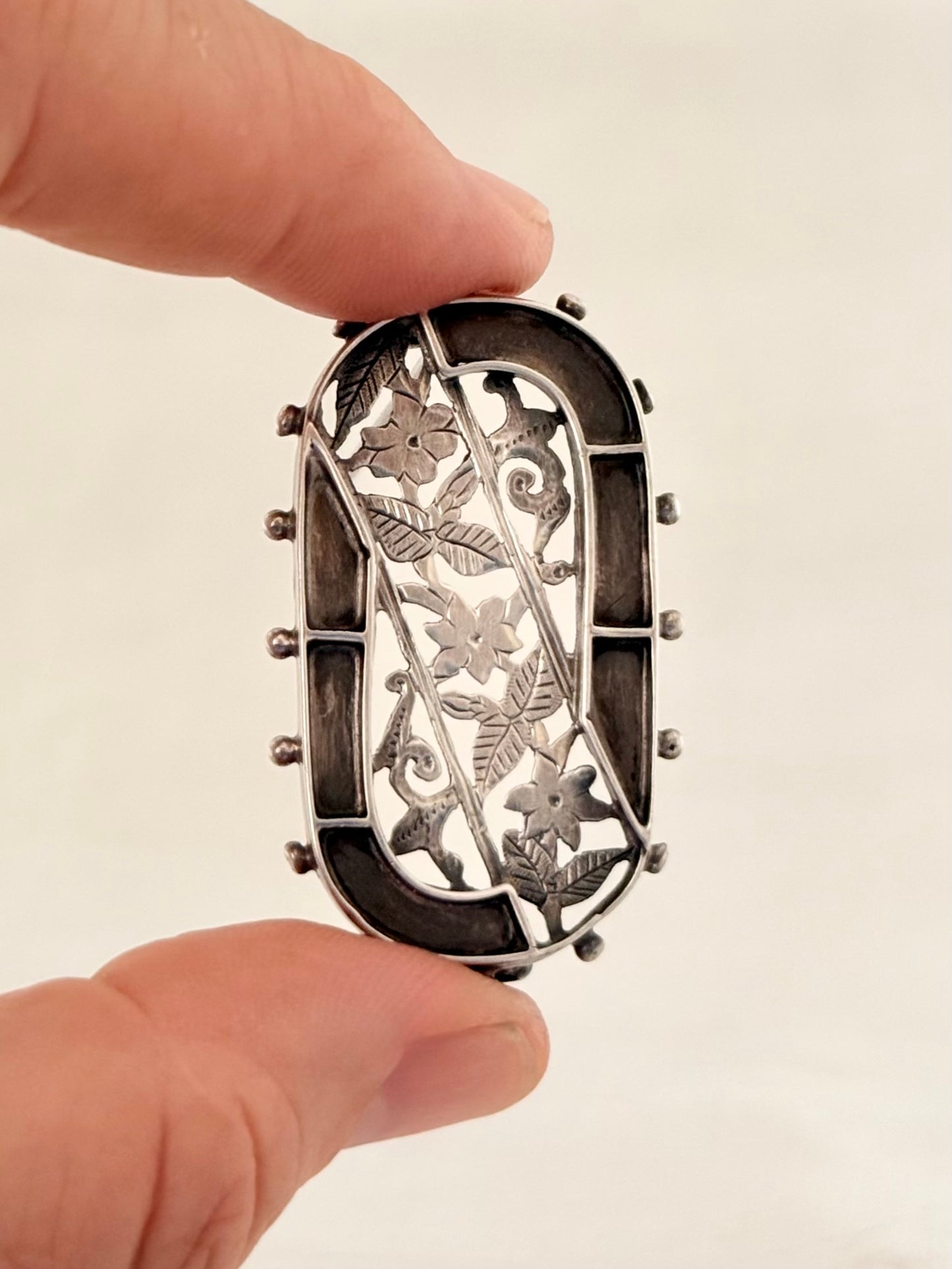 .1800s .1880s .925 Etruscan revival Victorian sterling silver floral sentimental sweetheart brooch