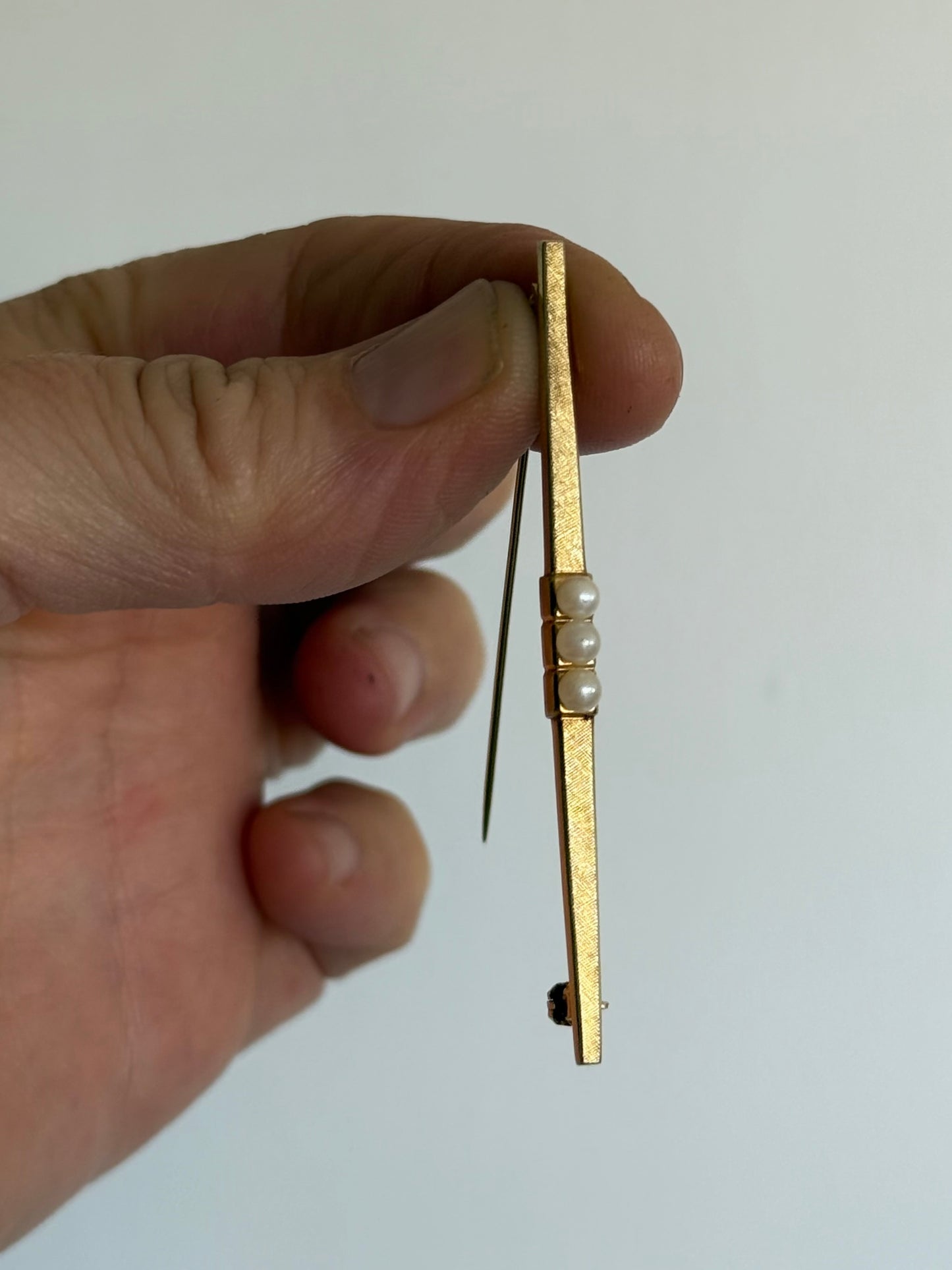 .1920s 3 pearl 375 Art Deco gold bar brooch by K&L Kordes & Lichtenfels German design team