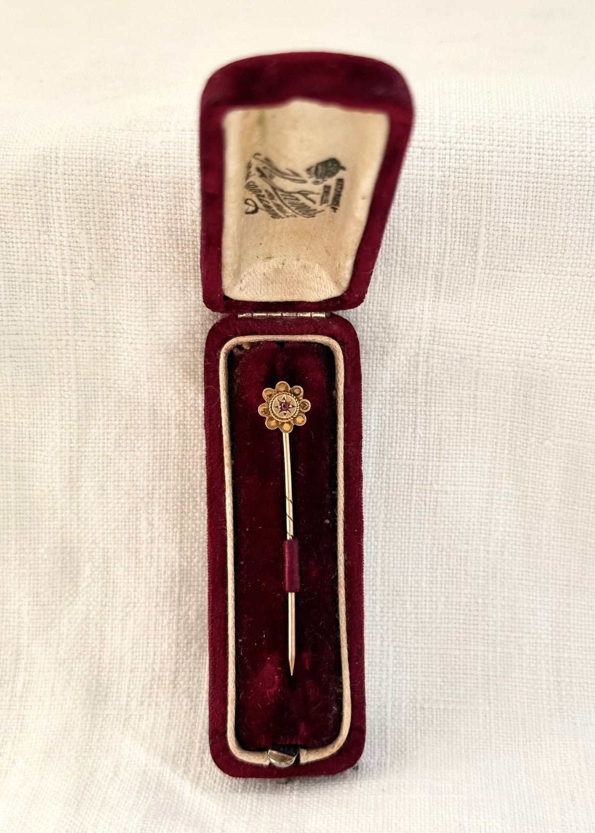 .1890s .1900s .375 .9ct gold antique Victorian ruby gemstone floral star burst rose gold lapel pin in original velvet gift box