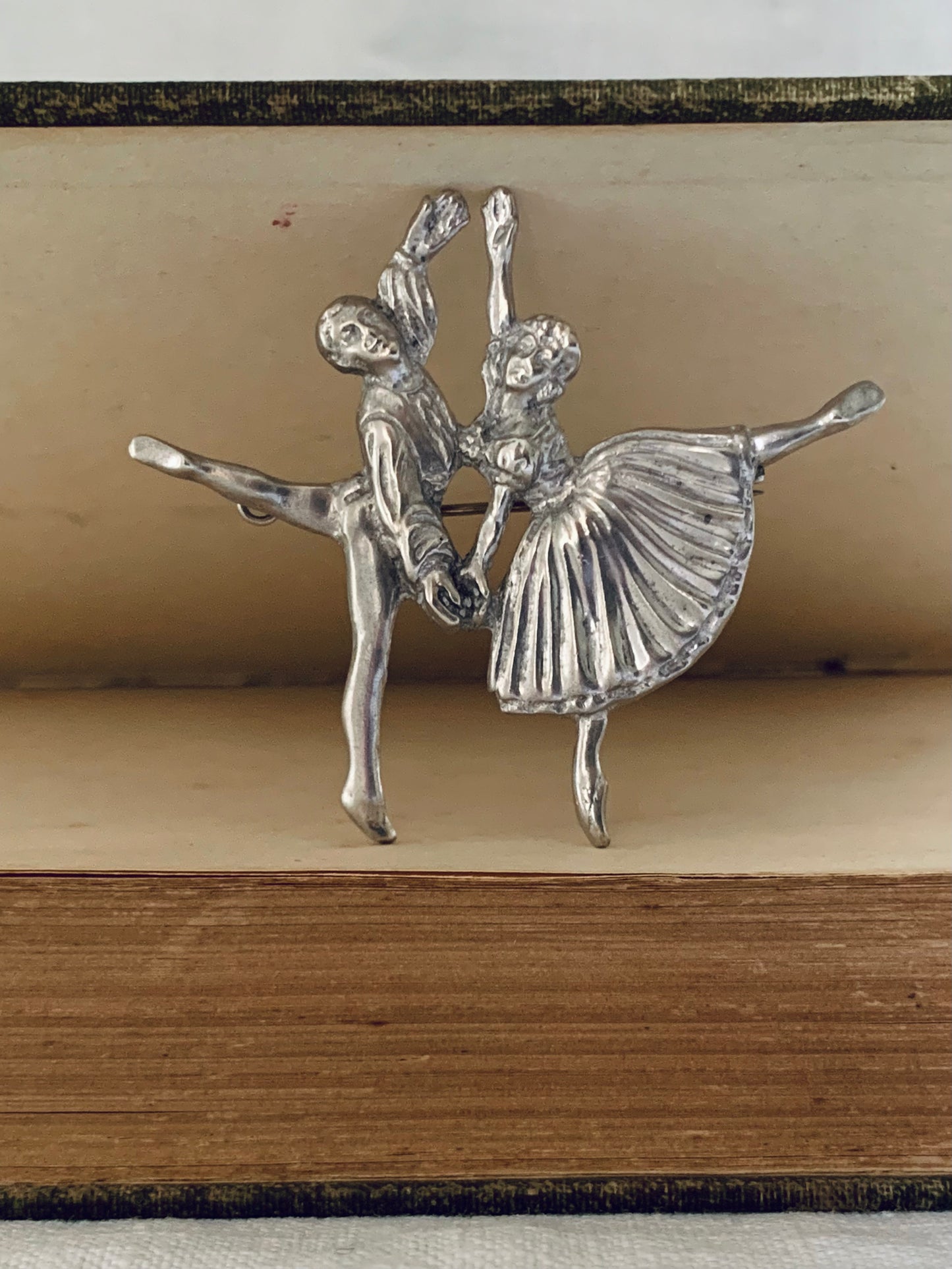 1949 925 sterling silver hallmarked Birmingham silver Dancer duo modernist brooch