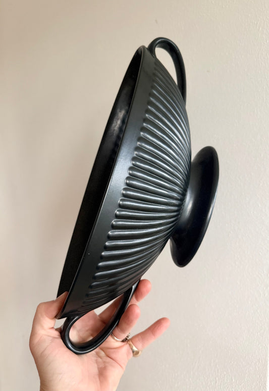 .1940s .1960s Wedgwood collectors Black Etruria of Barlaston large Neoclassic Grecian revival Fluted mantle vase planter