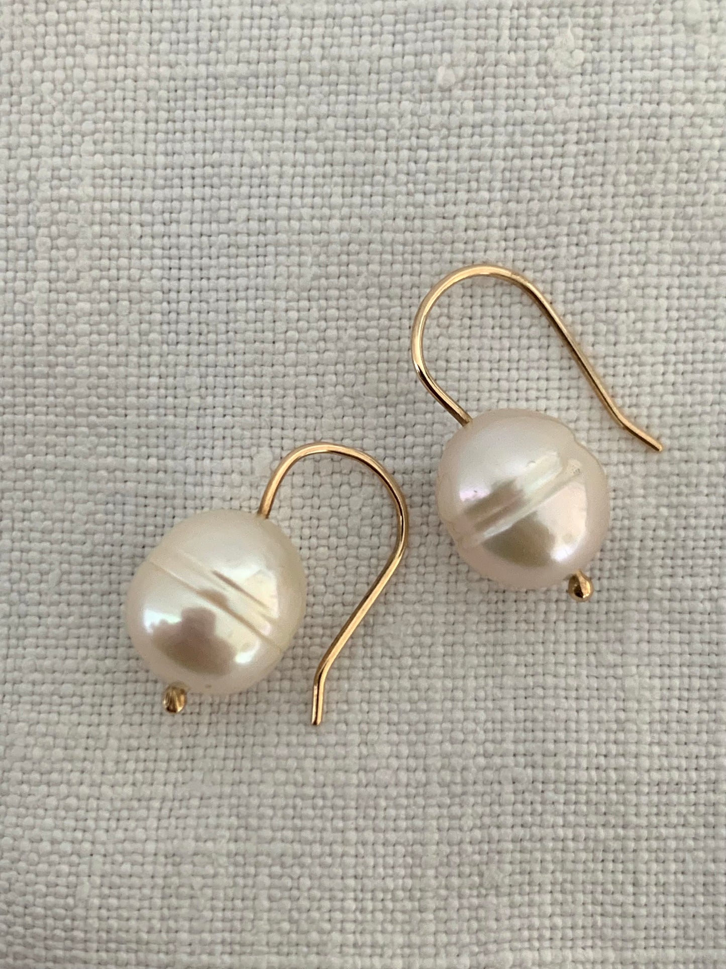 .375 .9ct luxury opulent white pearl hook drop dangle earrings