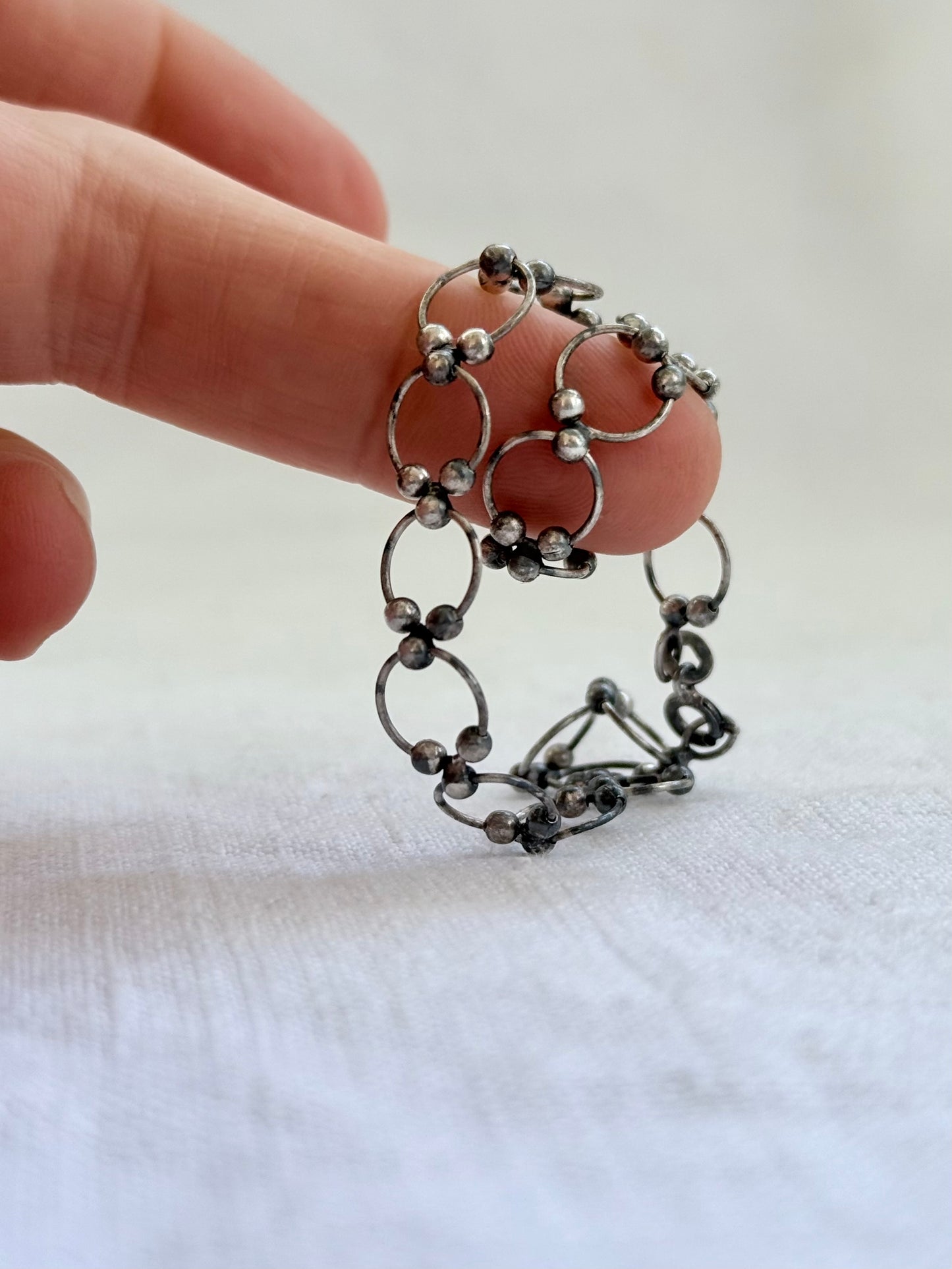 .21cm .925 articulated circular circle modernist silver link chain bracelet
