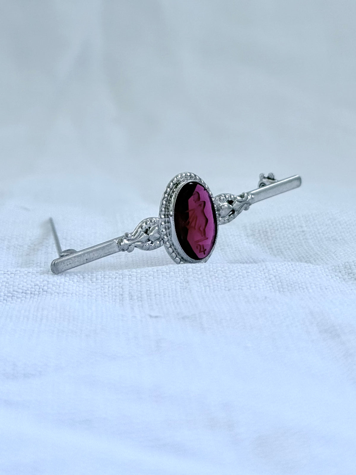 .1920s .925 Art Deco revival 1940s Zodiac Sagittarius reverse crystal glass intaglio sterling silver bar brooch