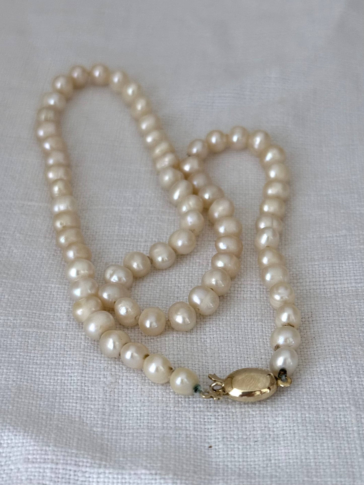 .375 .40cm long .9ct gold heirloom pearlescent pearl string of luxury real pearls necklace